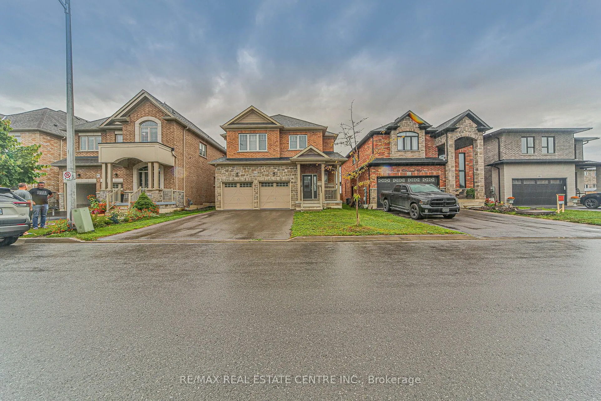 85 Homestead Way