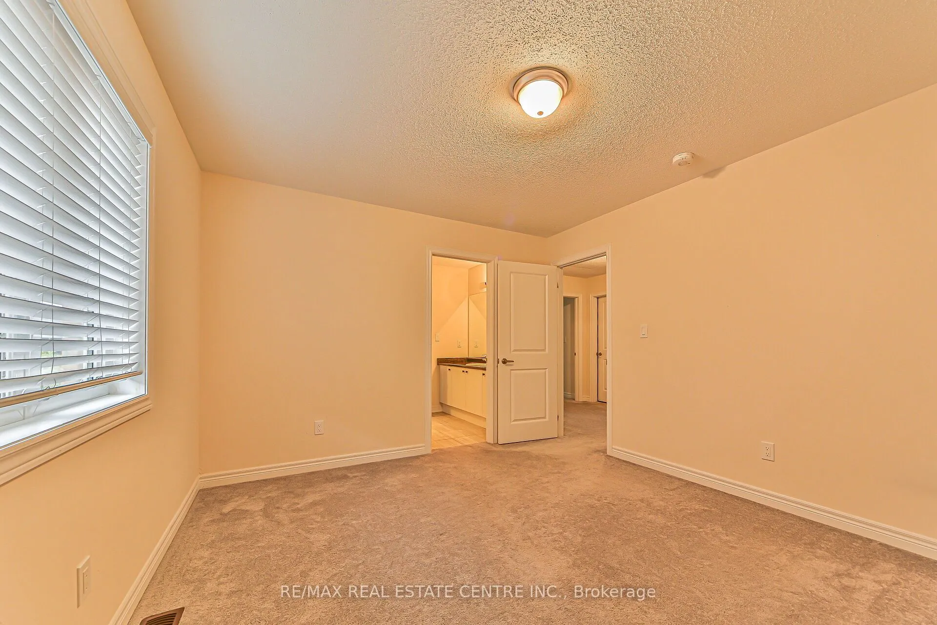 85 Homestead Way