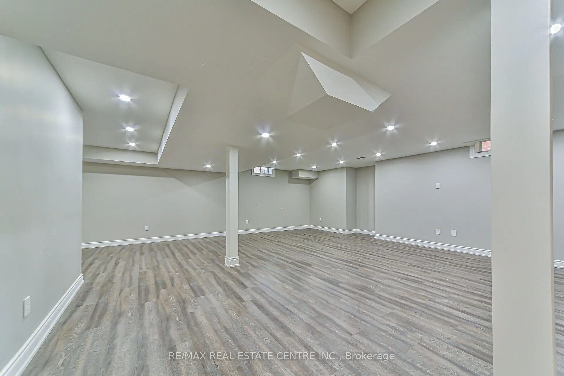 85 Homestead Way