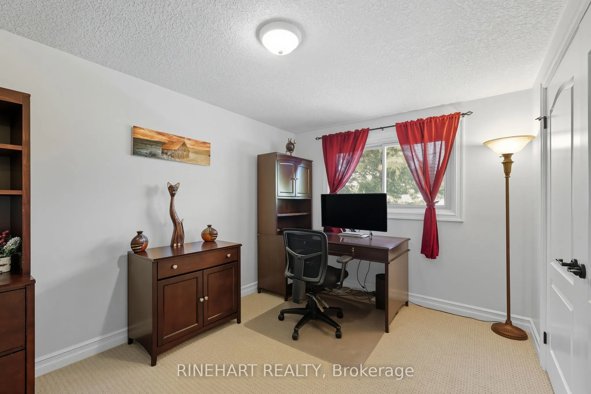 10 Alayne Crescent