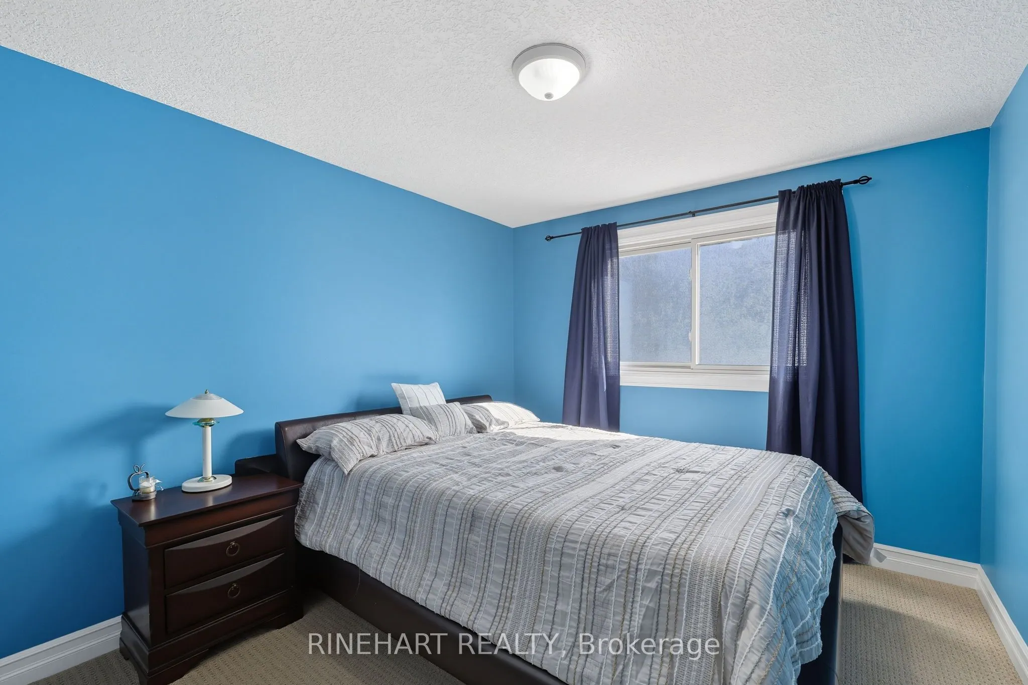 10 Alayne Crescent