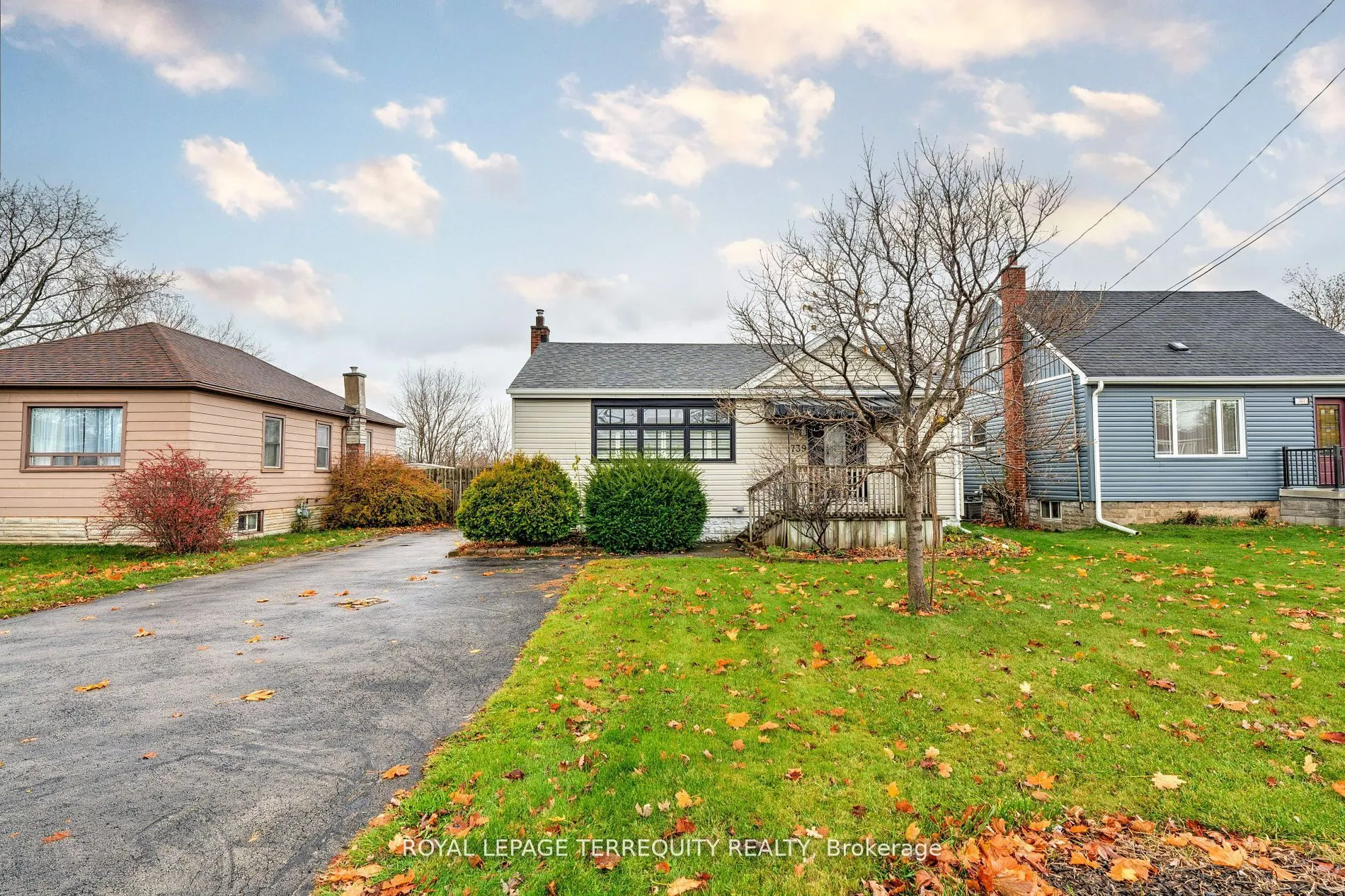 739 Upper Gage Avenue