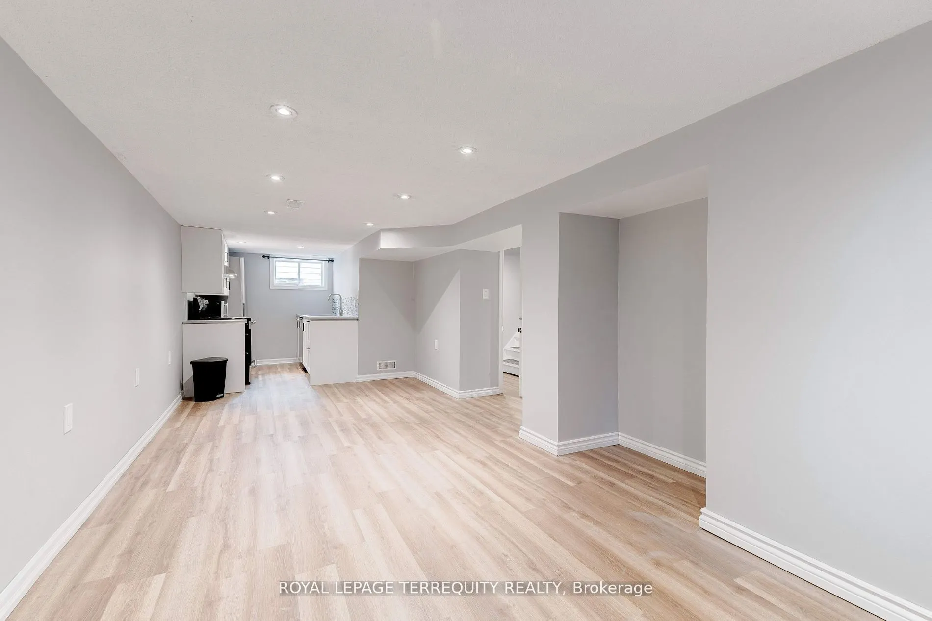 739 Upper Gage Avenue
