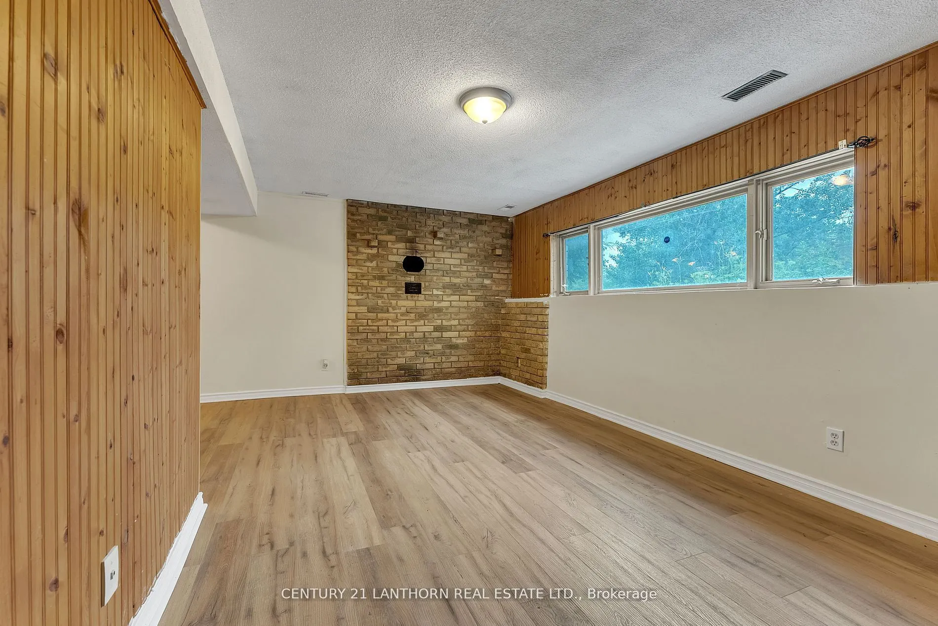1168 Clearview Road
