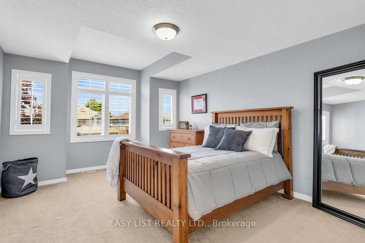 53 Grey Oak Drive