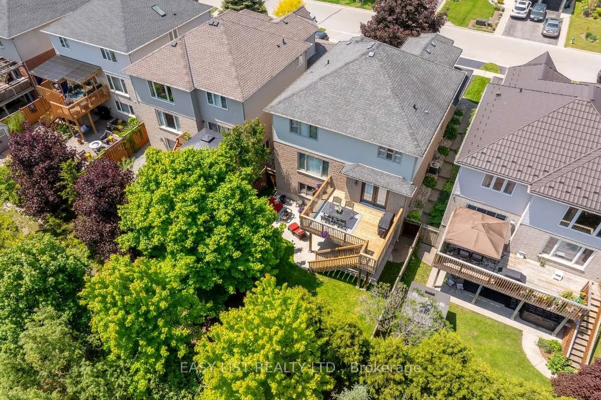 53 Grey Oak Drive