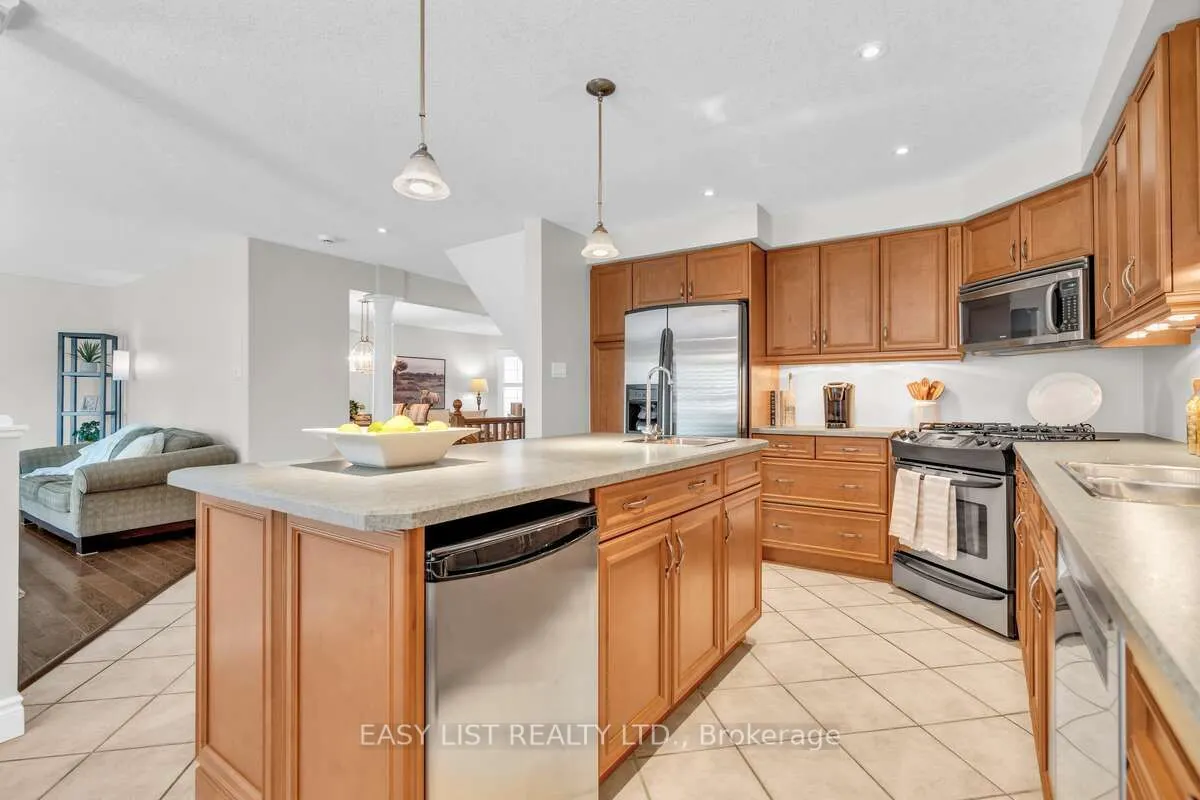 53 Grey Oak Drive
