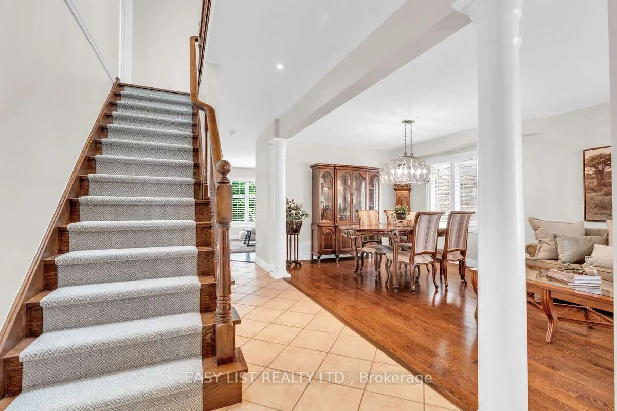 53 Grey Oak Drive