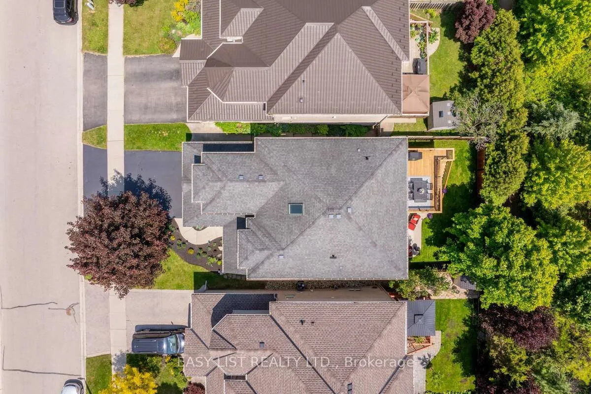 53 Grey Oak Drive