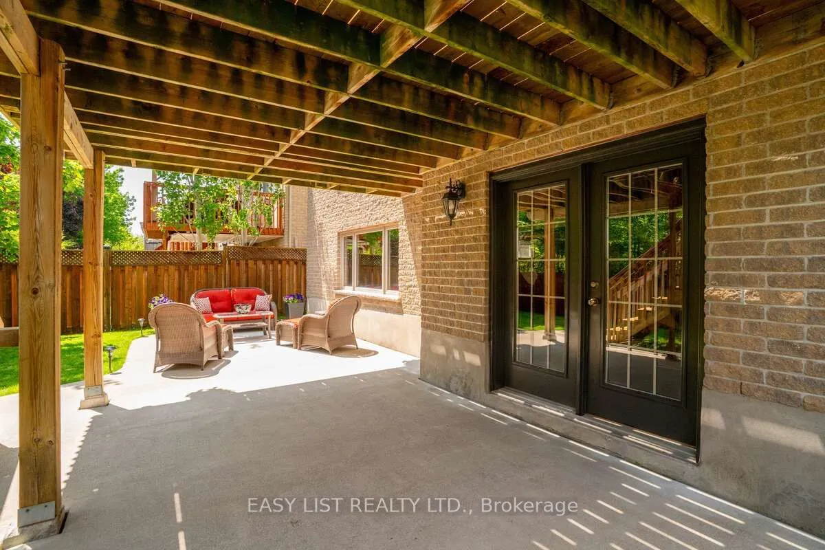 53 Grey Oak Drive