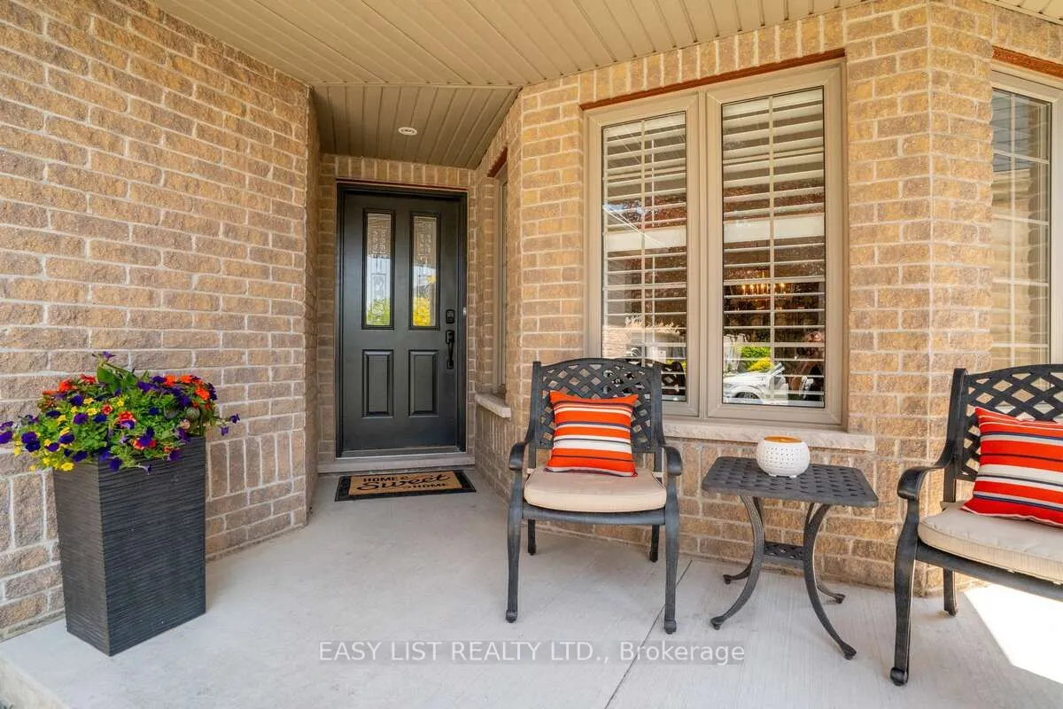 53 Grey Oak Drive