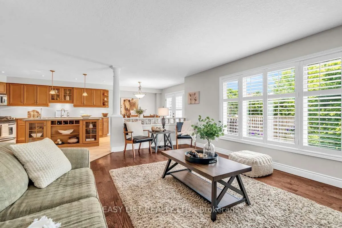 53 Grey Oak Drive