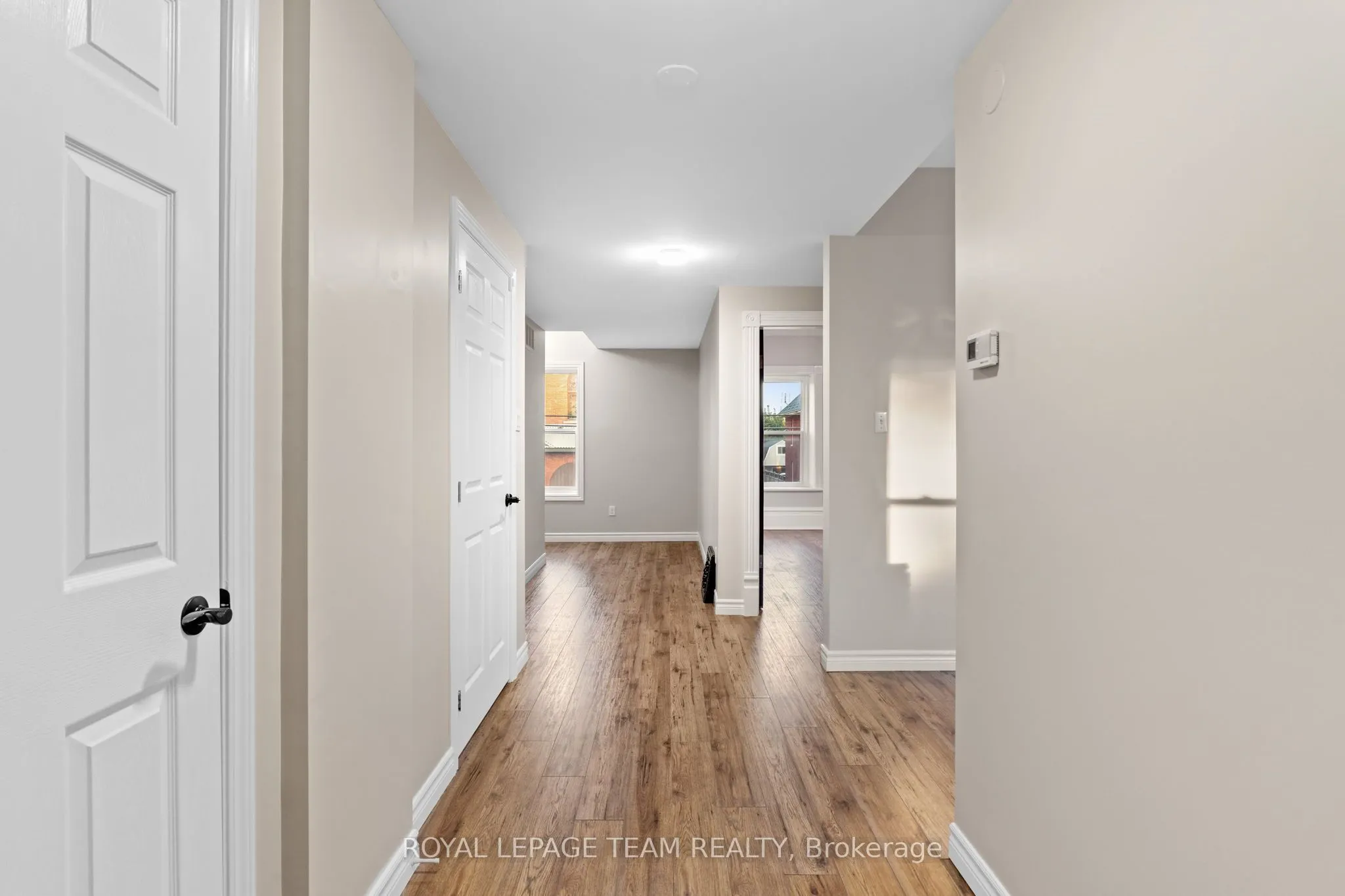 258 JOHN Street N, #2