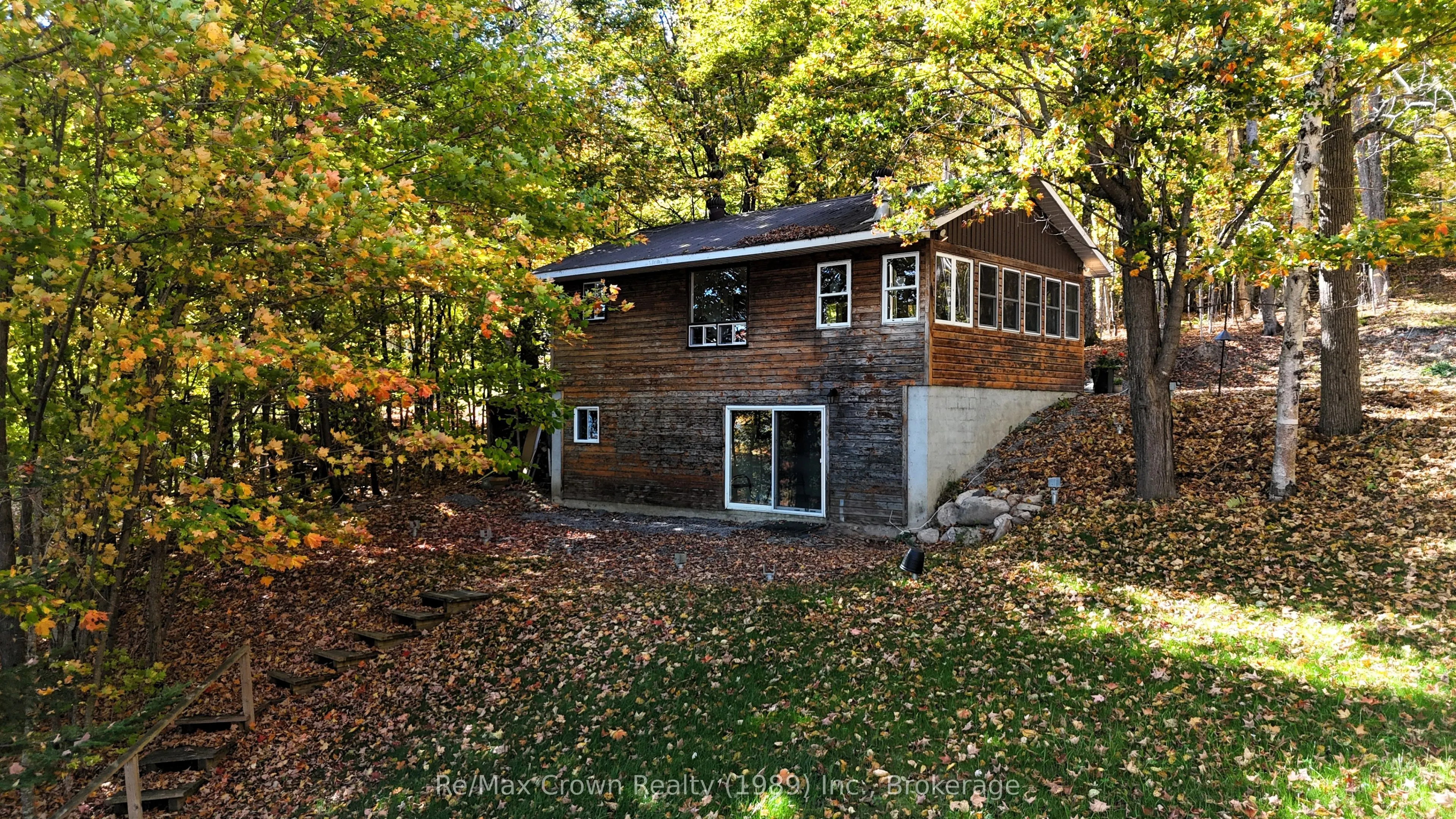 242 Everett Drive