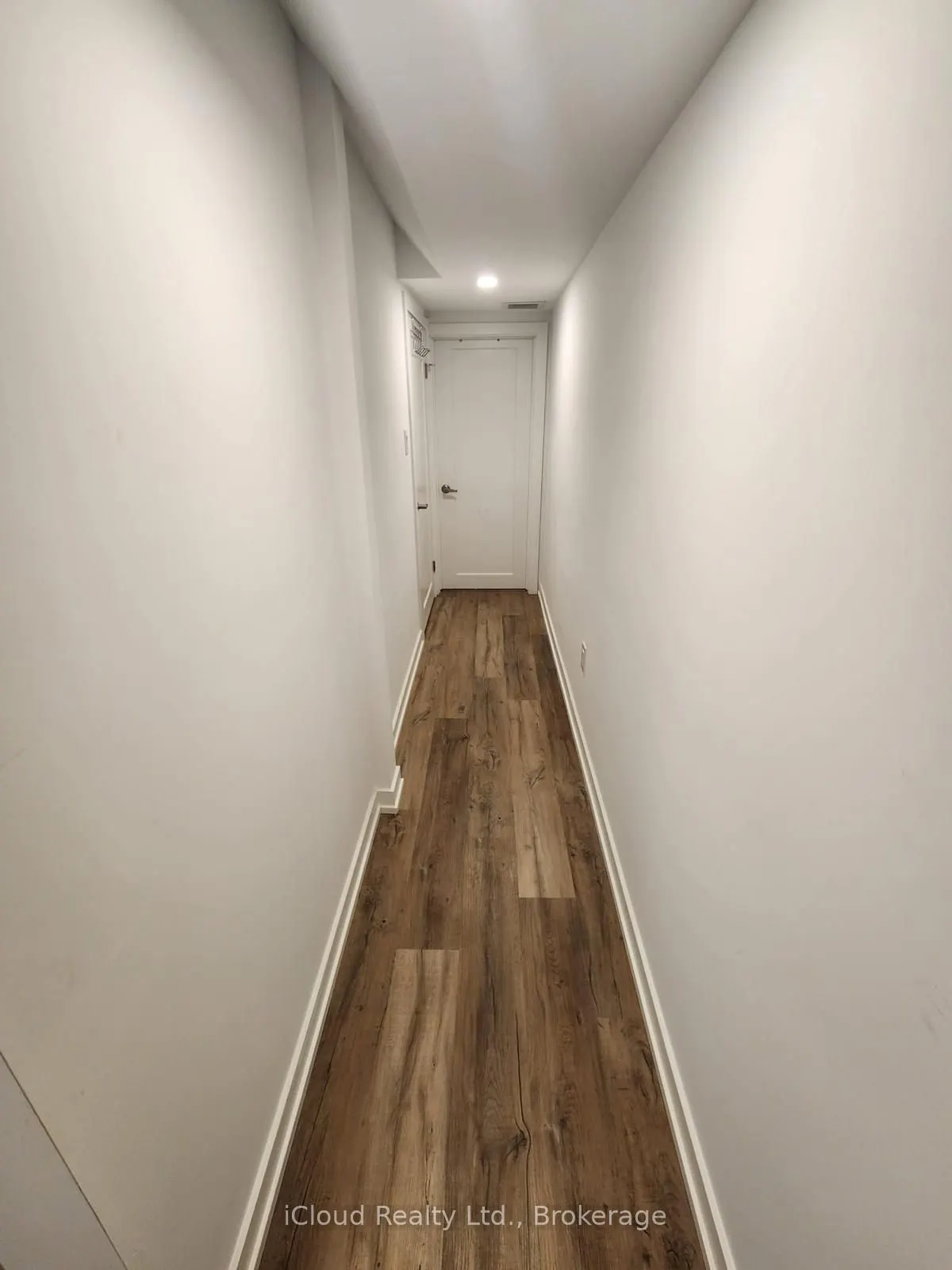 2 Marina Place