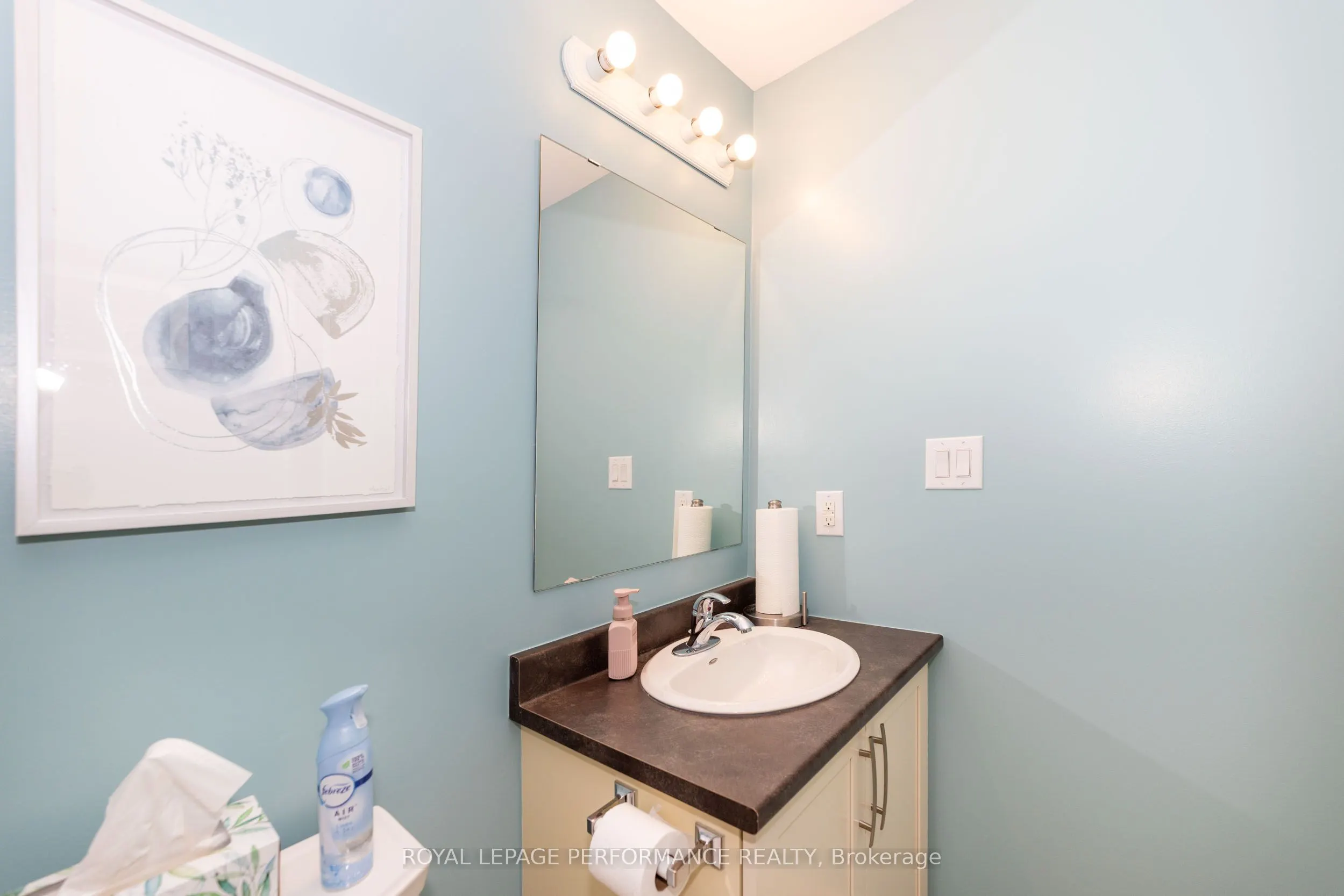 141 Potts Private, #211