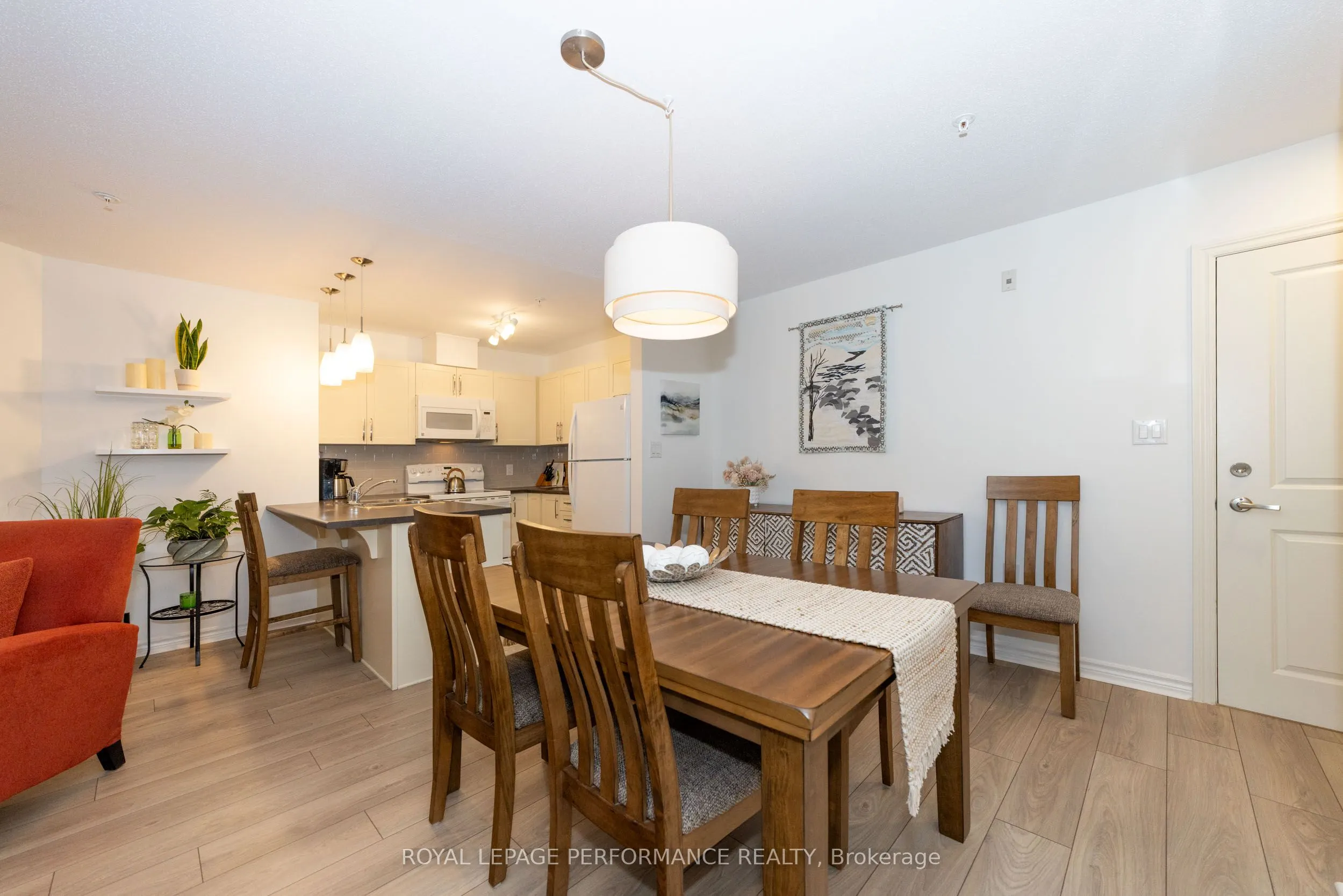 141 Potts Private, #211