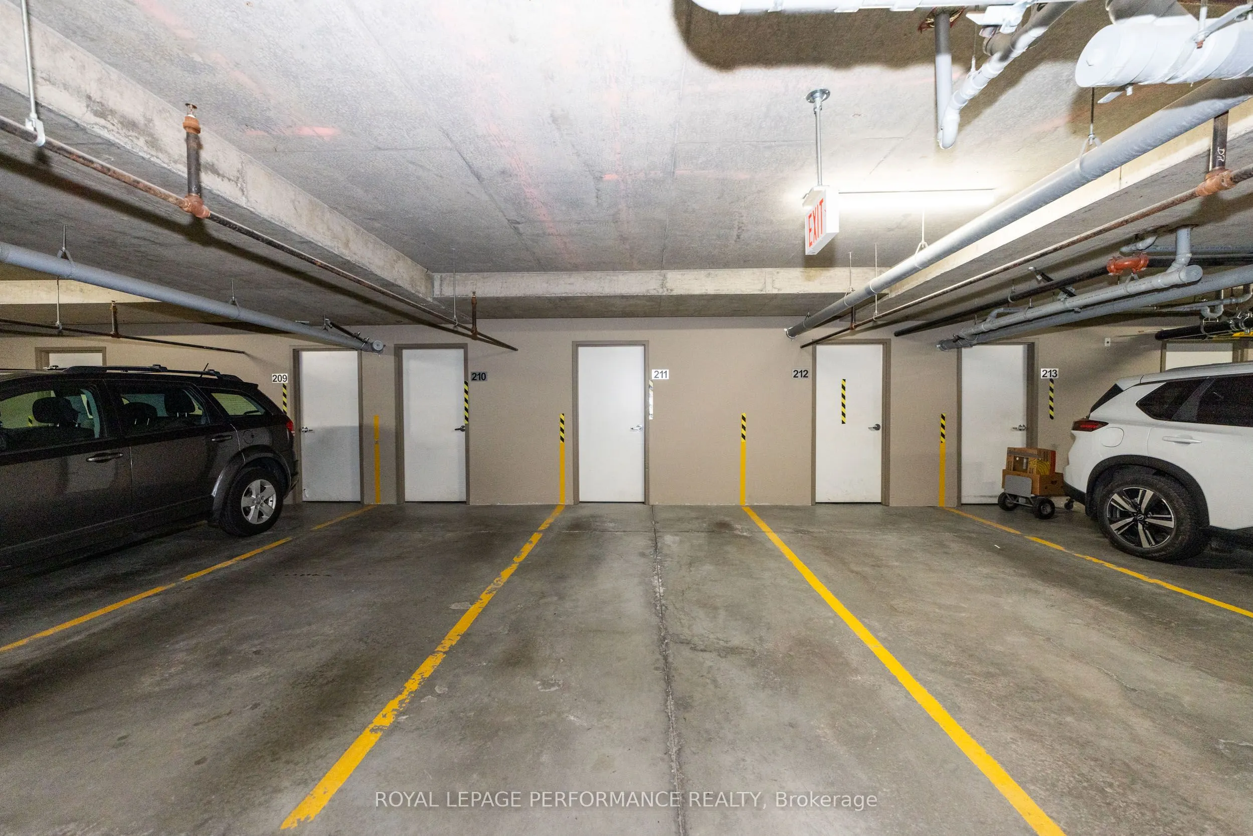 141 Potts Private, #211