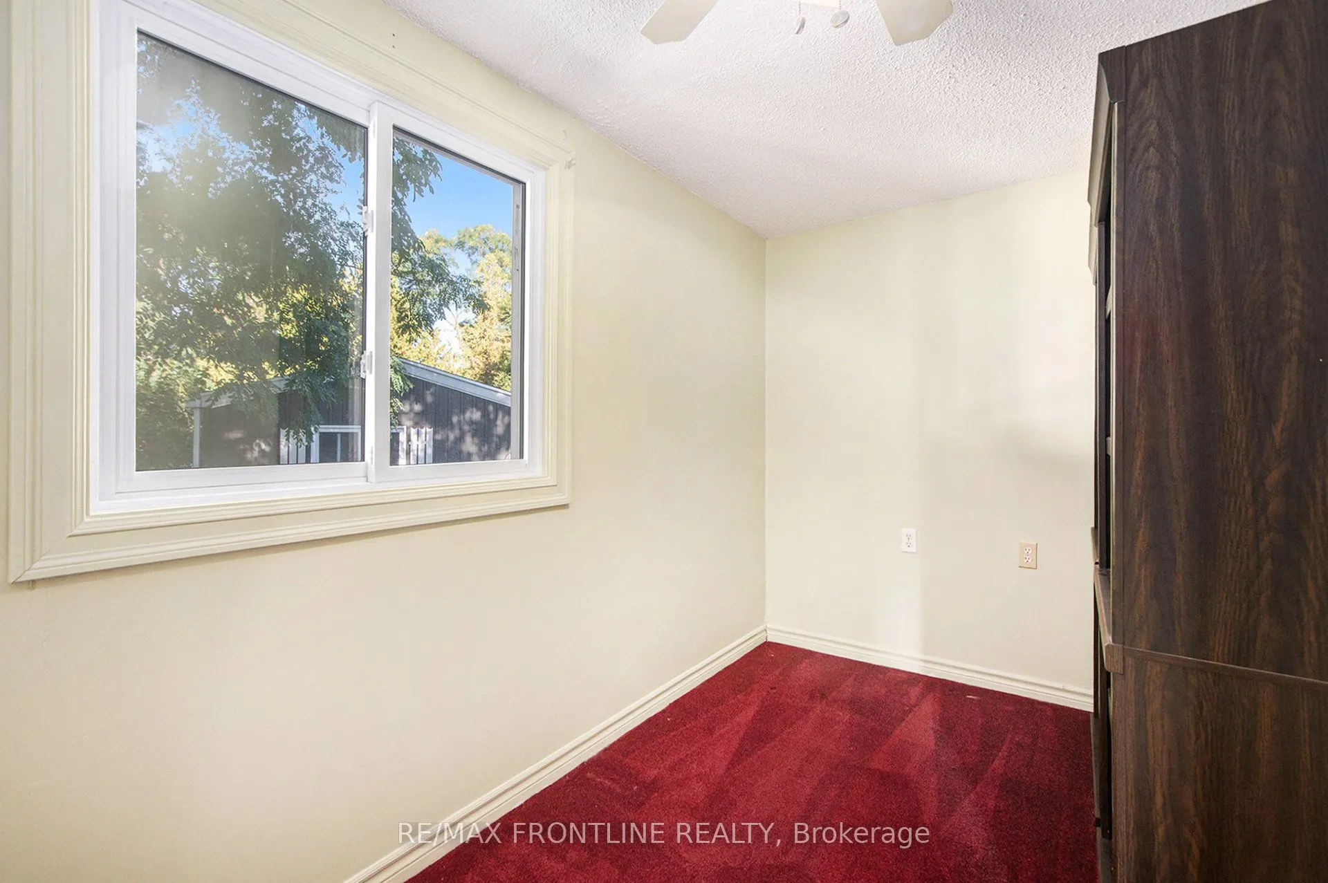313 Acacia Road