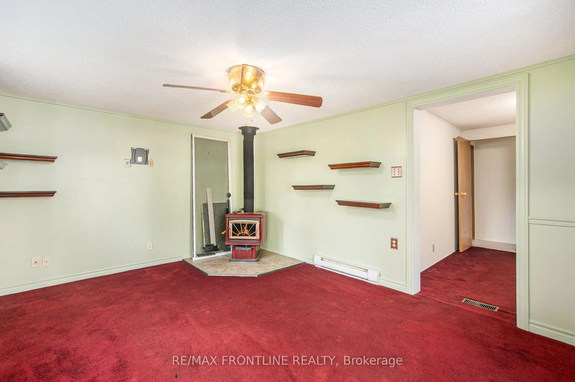 313 Acacia Road