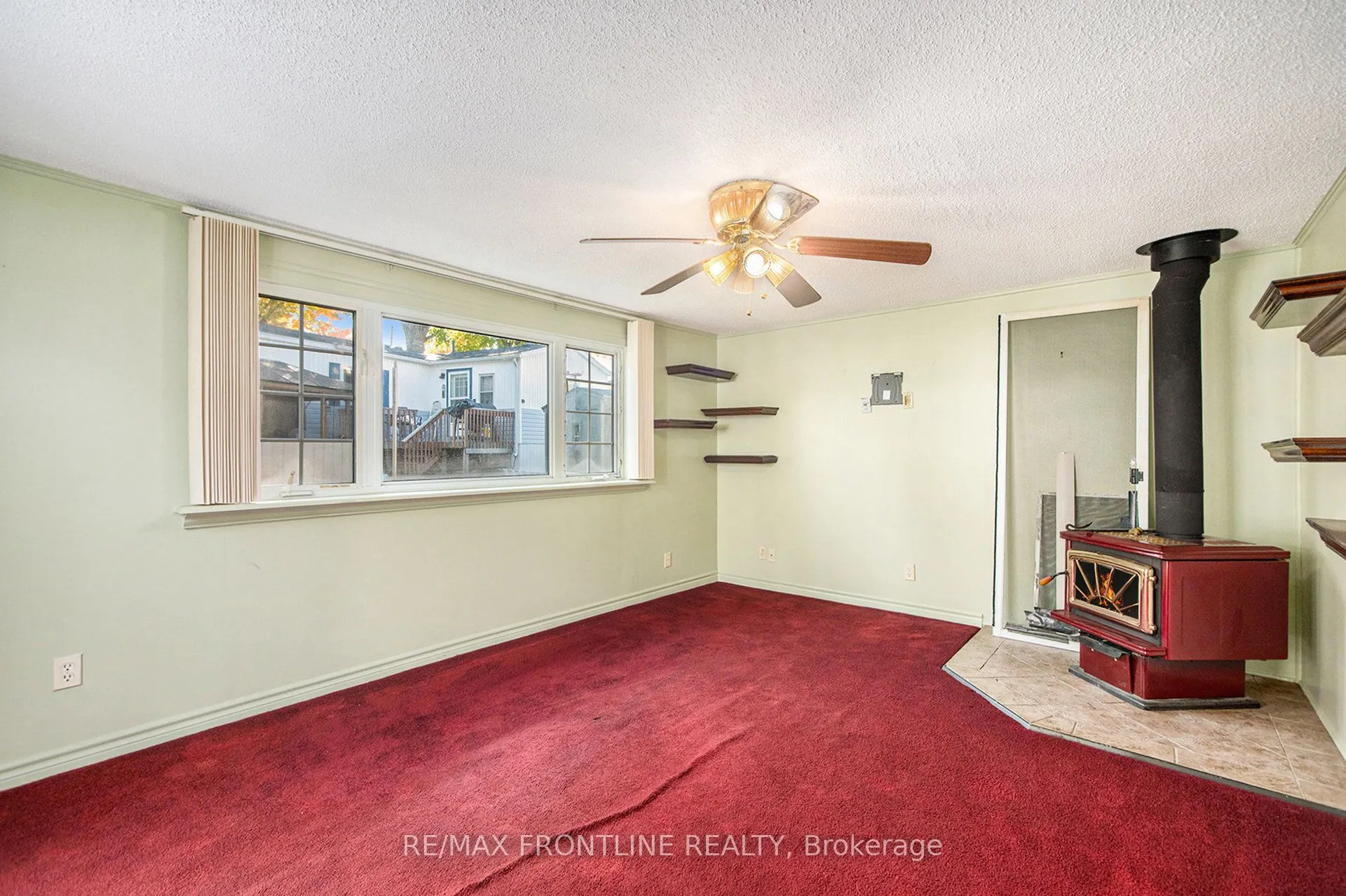 313 Acacia Road
