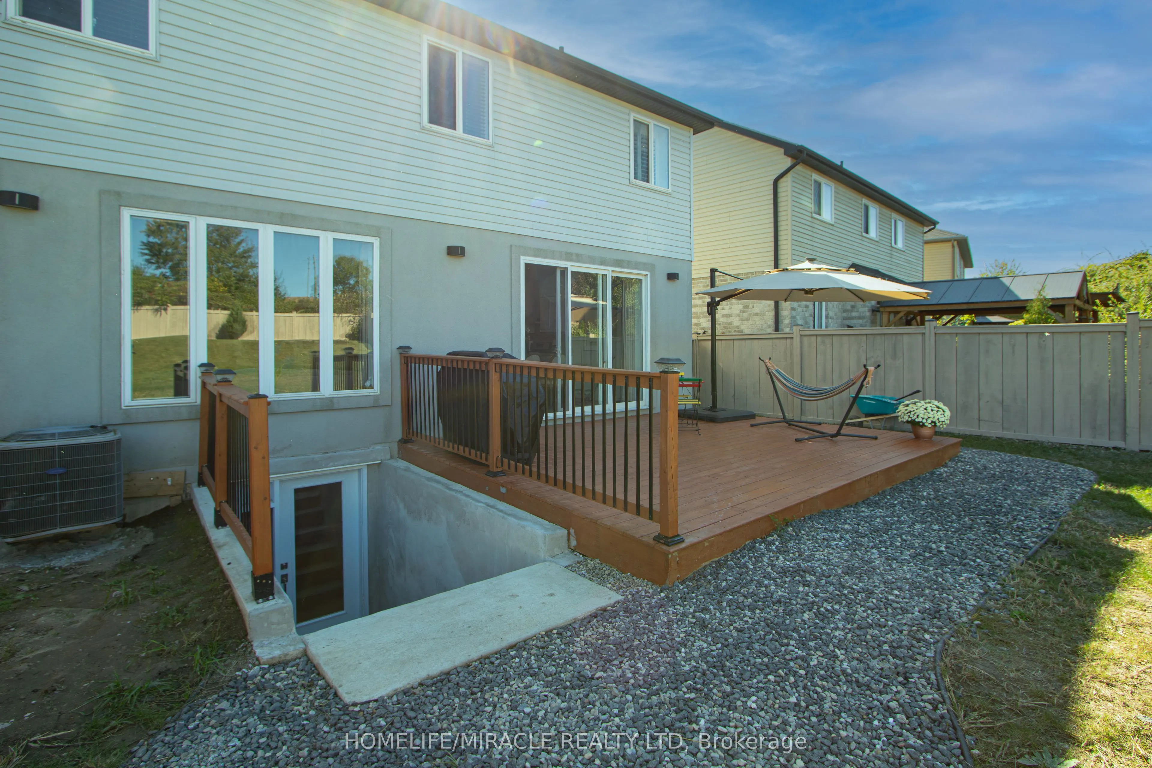 1072 Oakcrossing Road