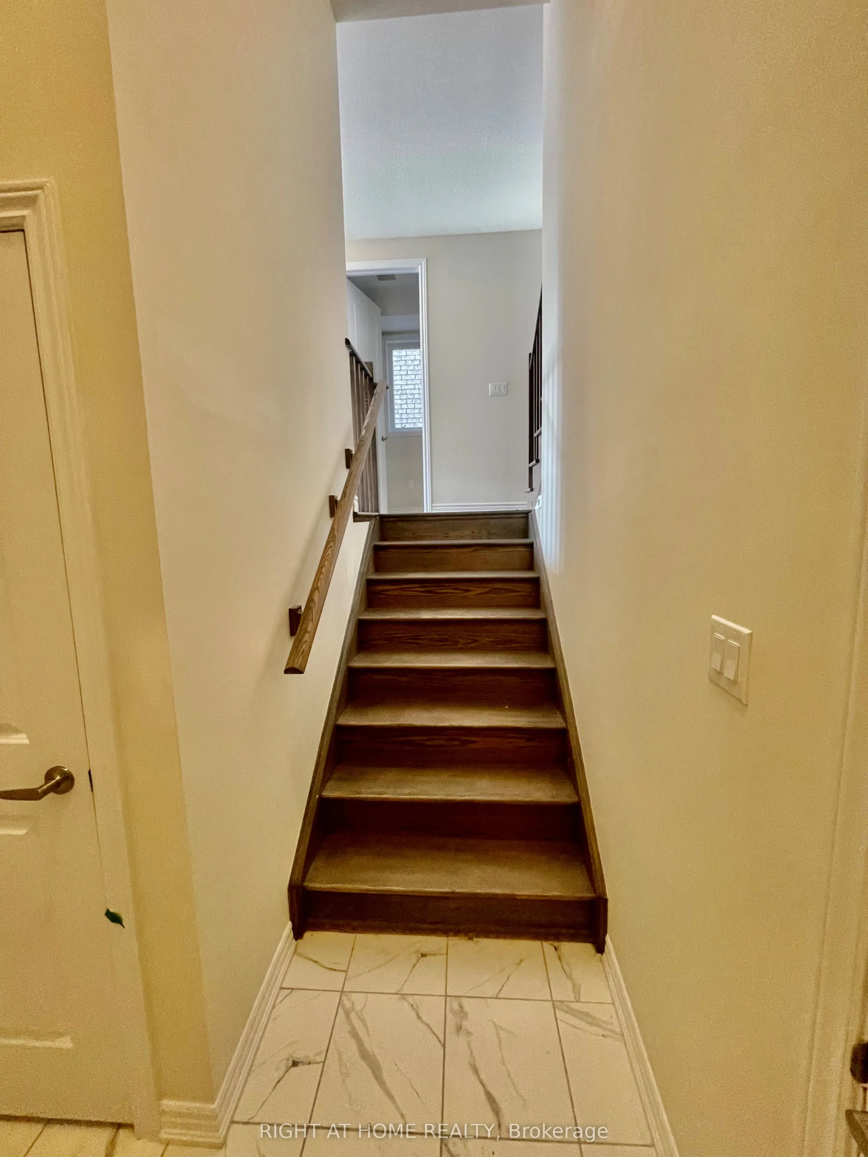 409 Barker Parkway