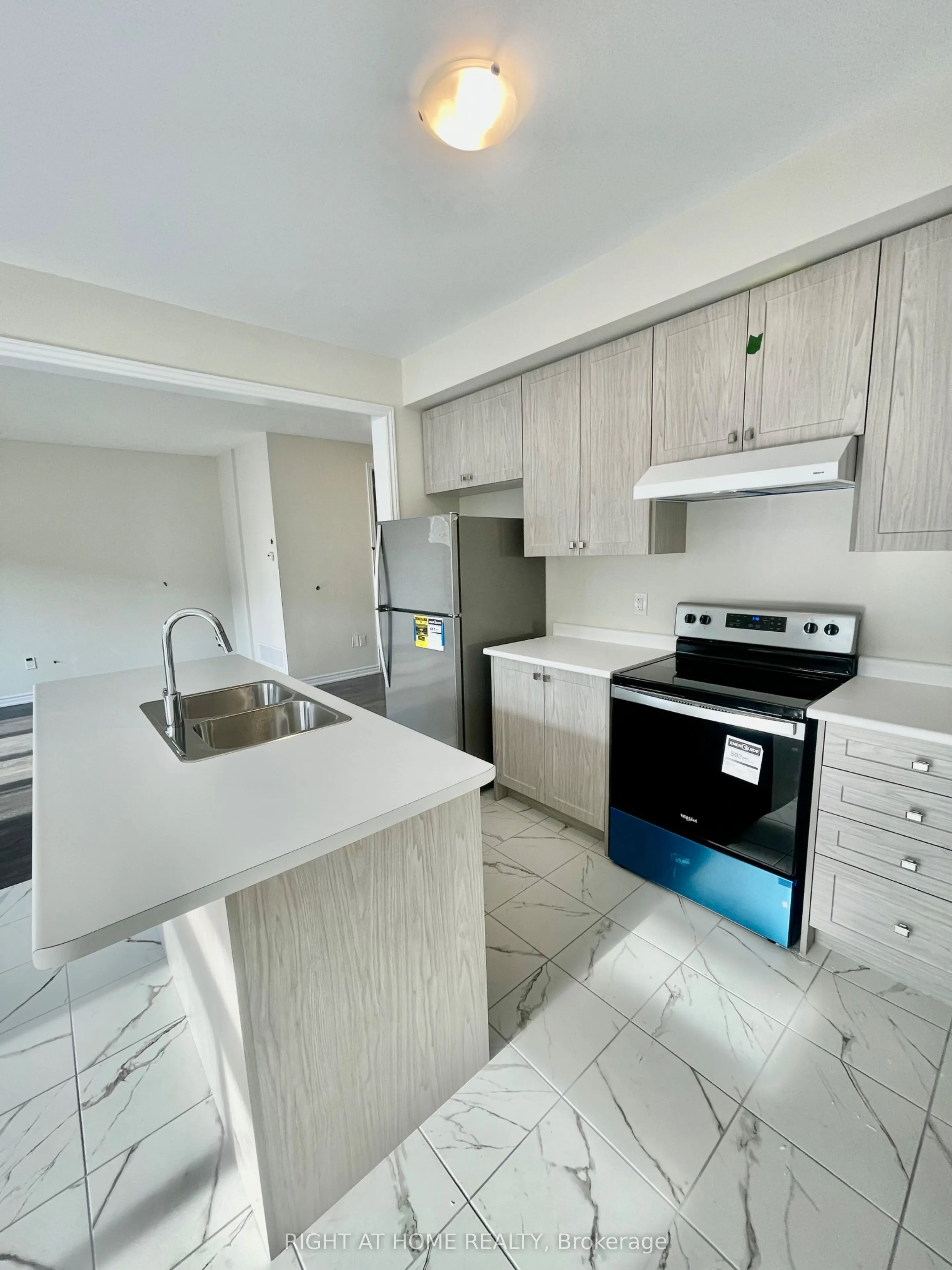 409 Barker Parkway