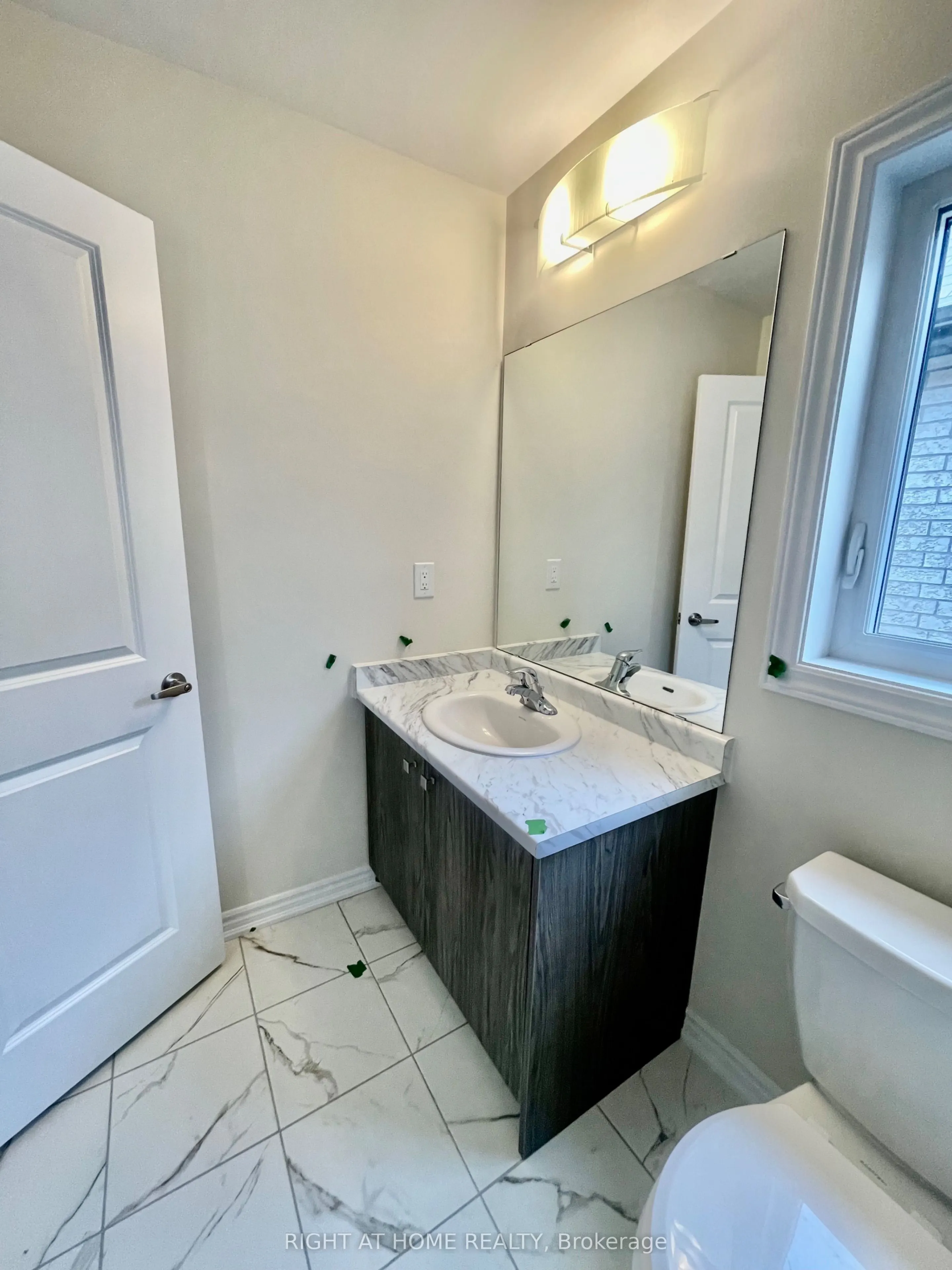 409 Barker Parkway