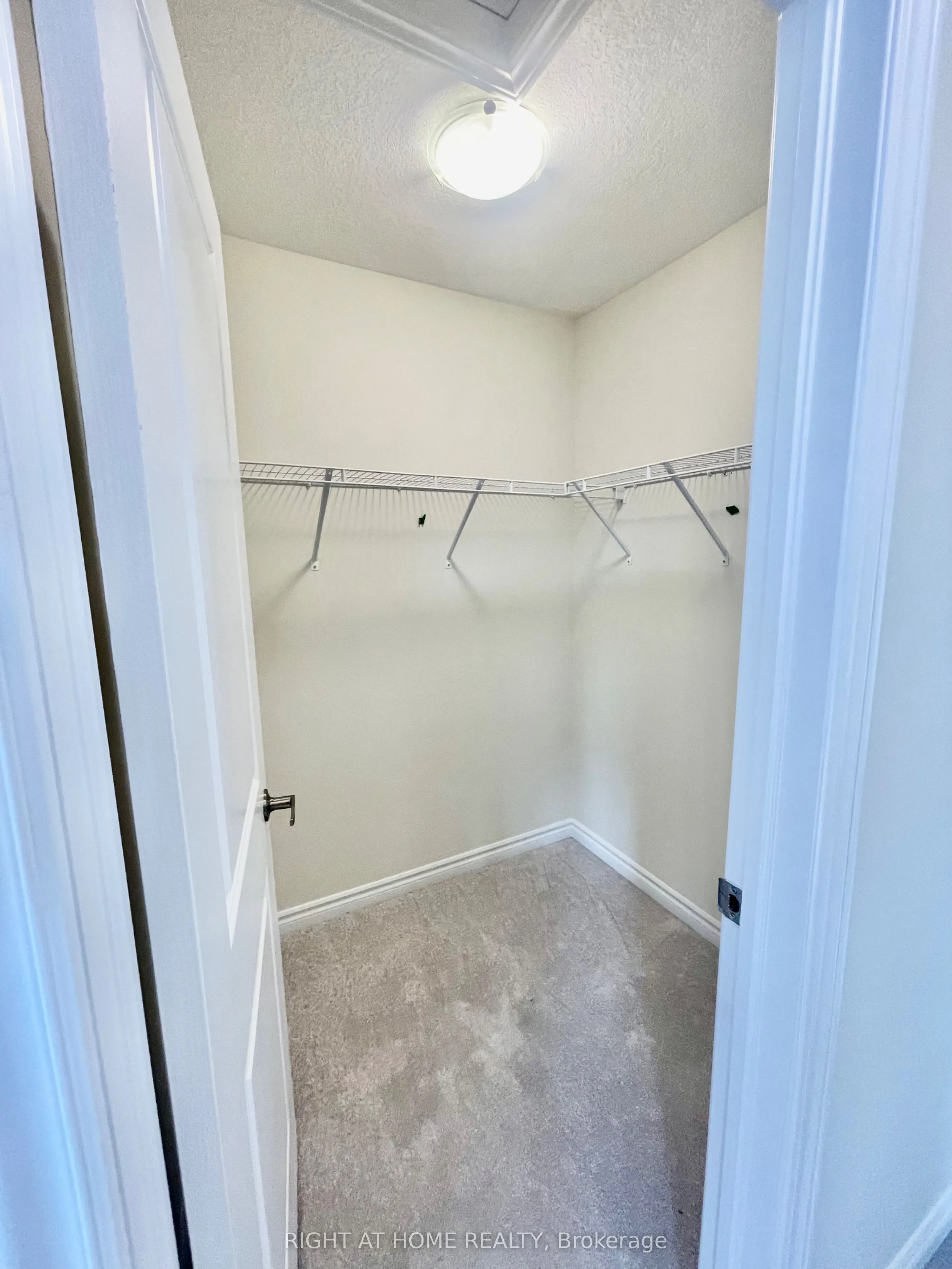 409 Barker Parkway