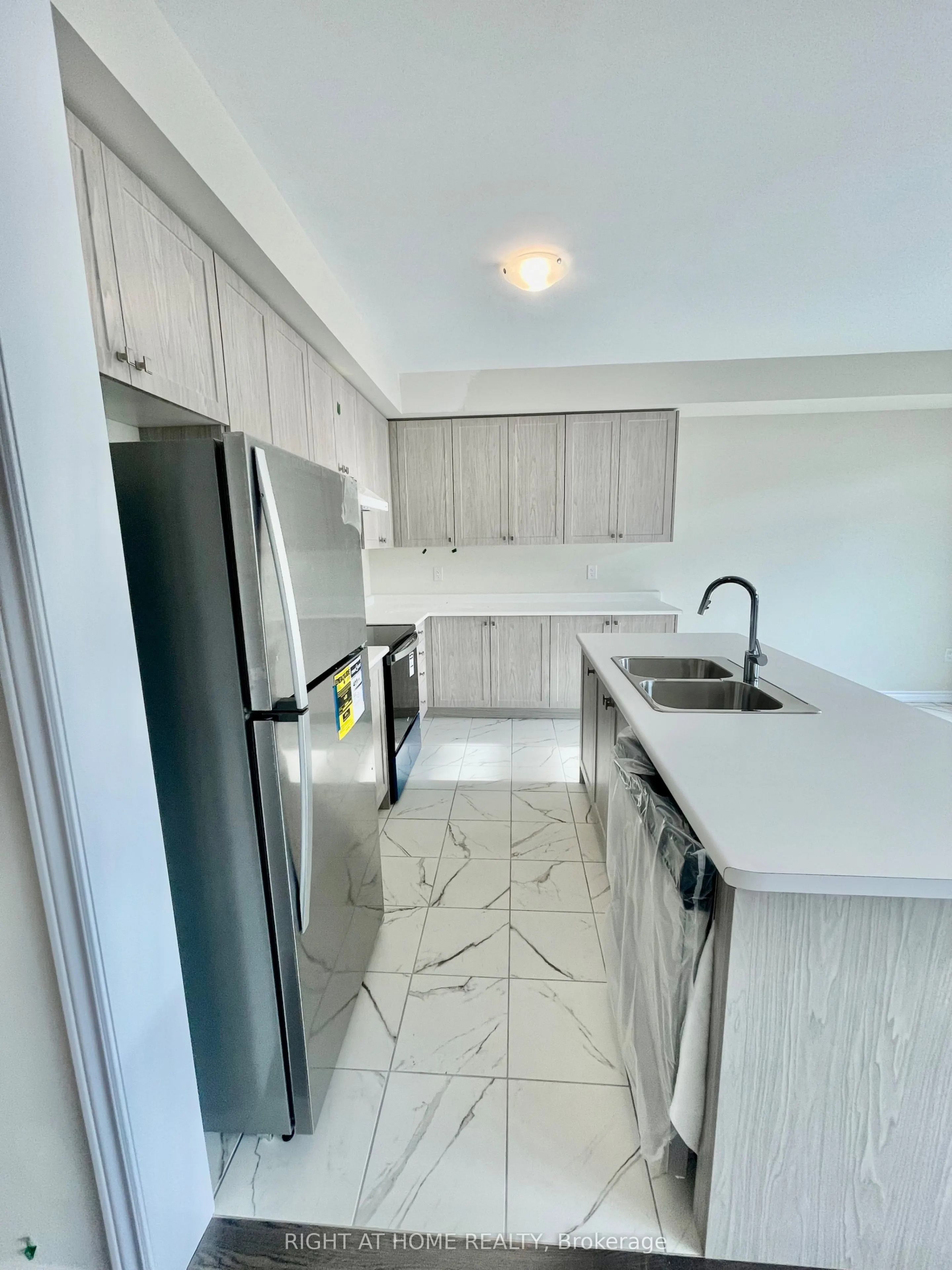 409 Barker Parkway