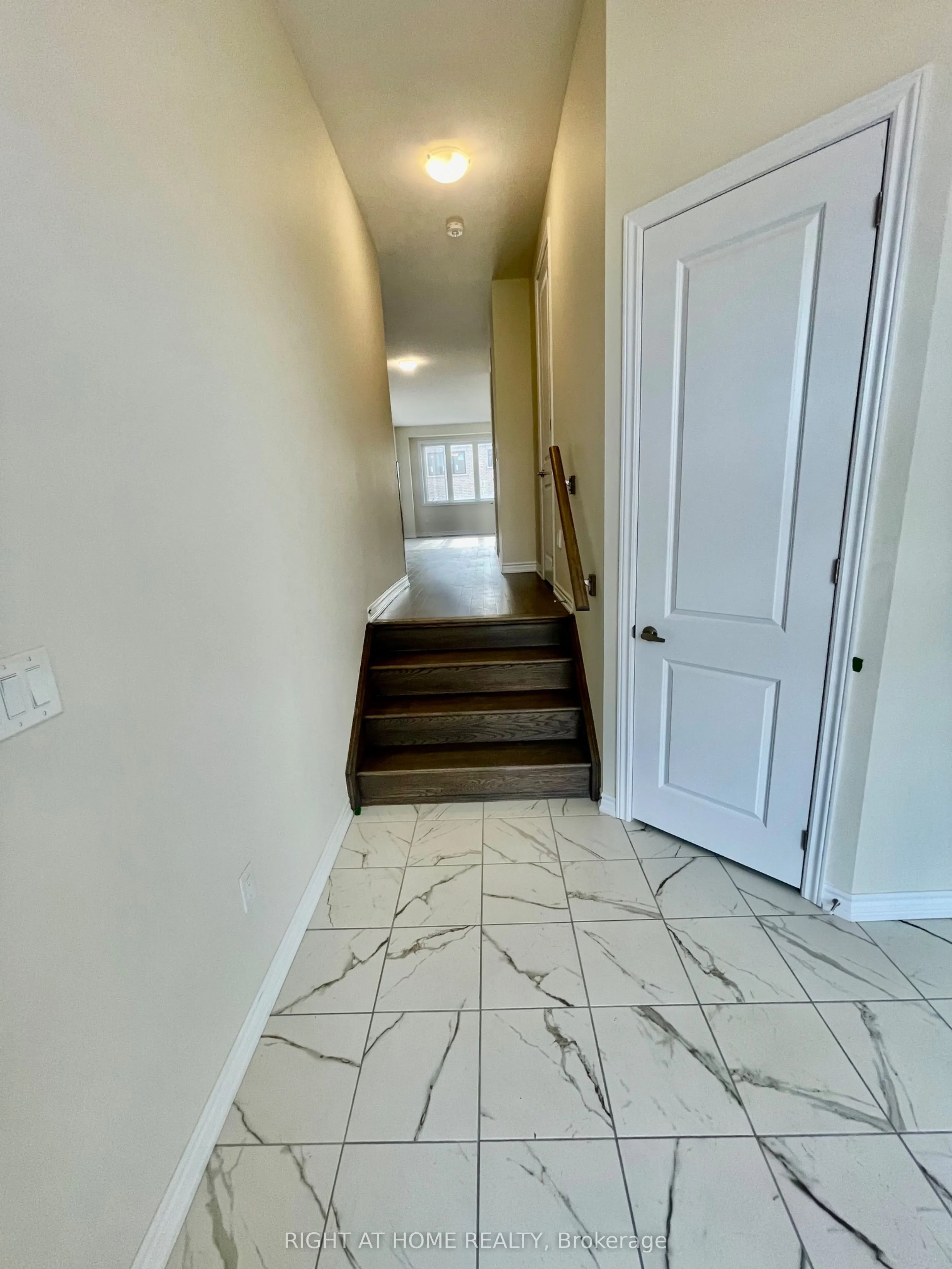 409 Barker Parkway