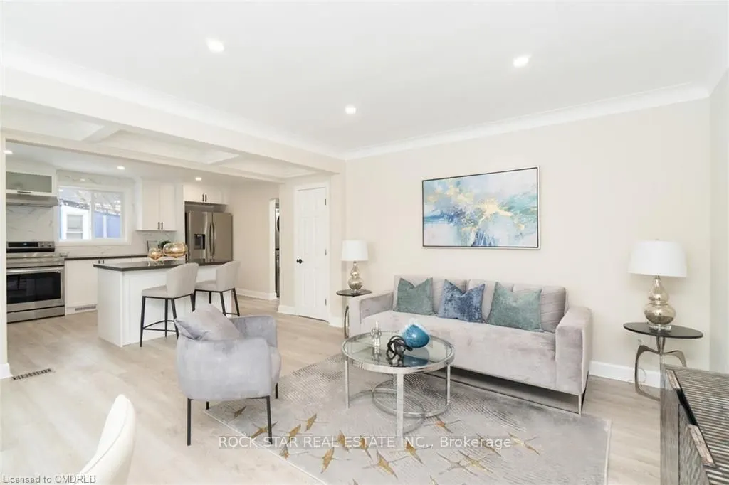 136 Grand Street, #Main Fl