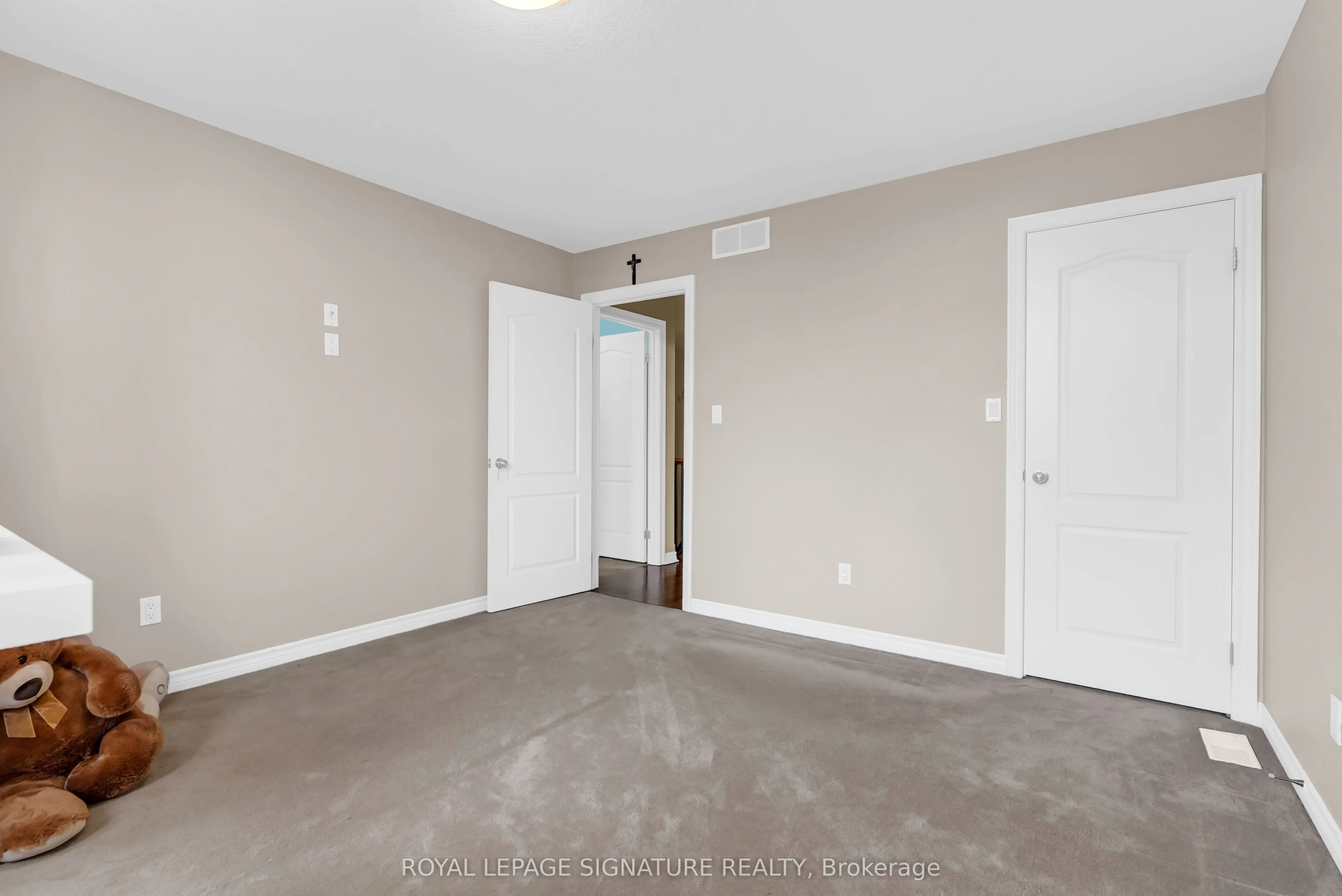 26 Frasson Drive