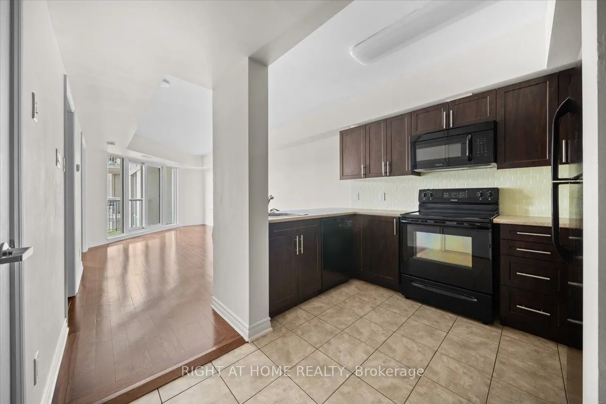 234 RIDEAU Street, #2010