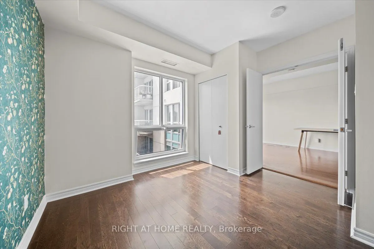 234 RIDEAU Street, #2010