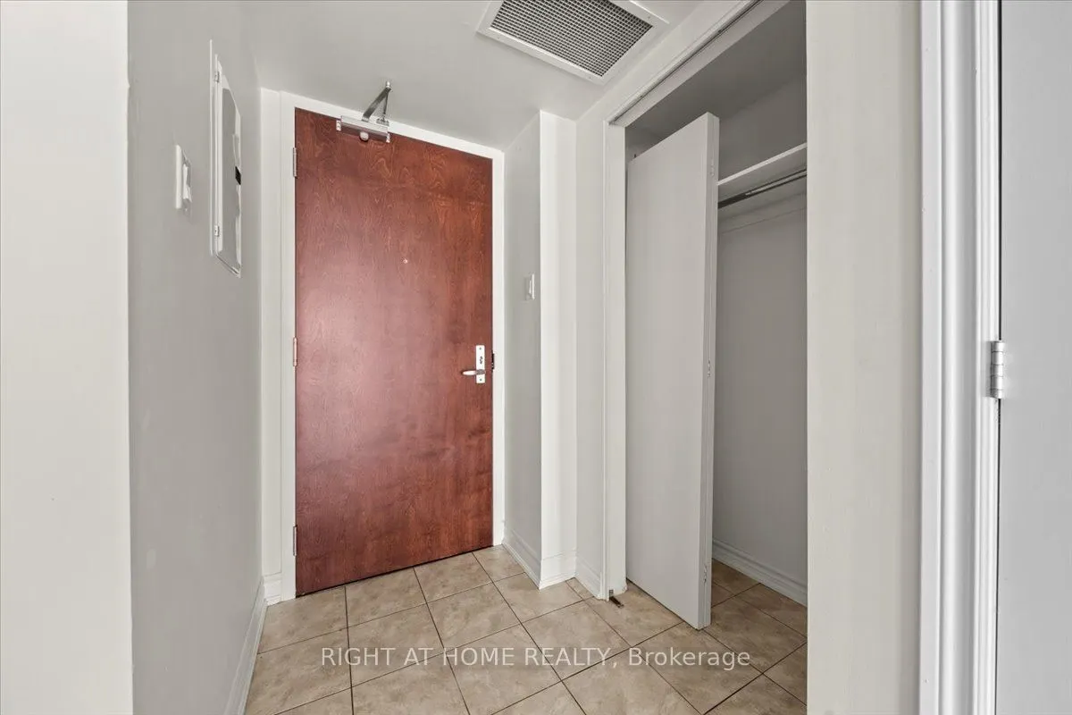 234 RIDEAU Street, #2010