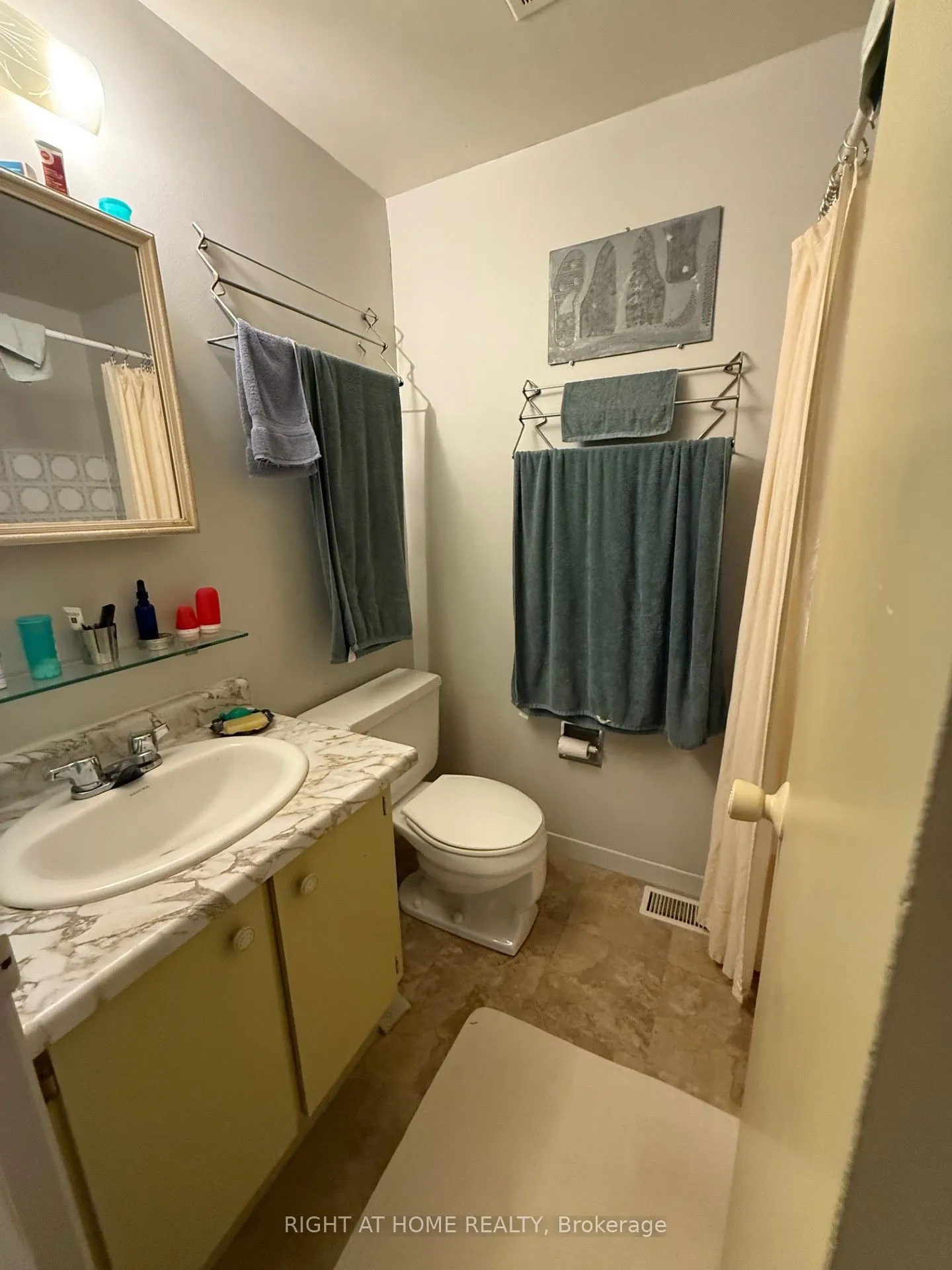 1227 Priory Lane, #28