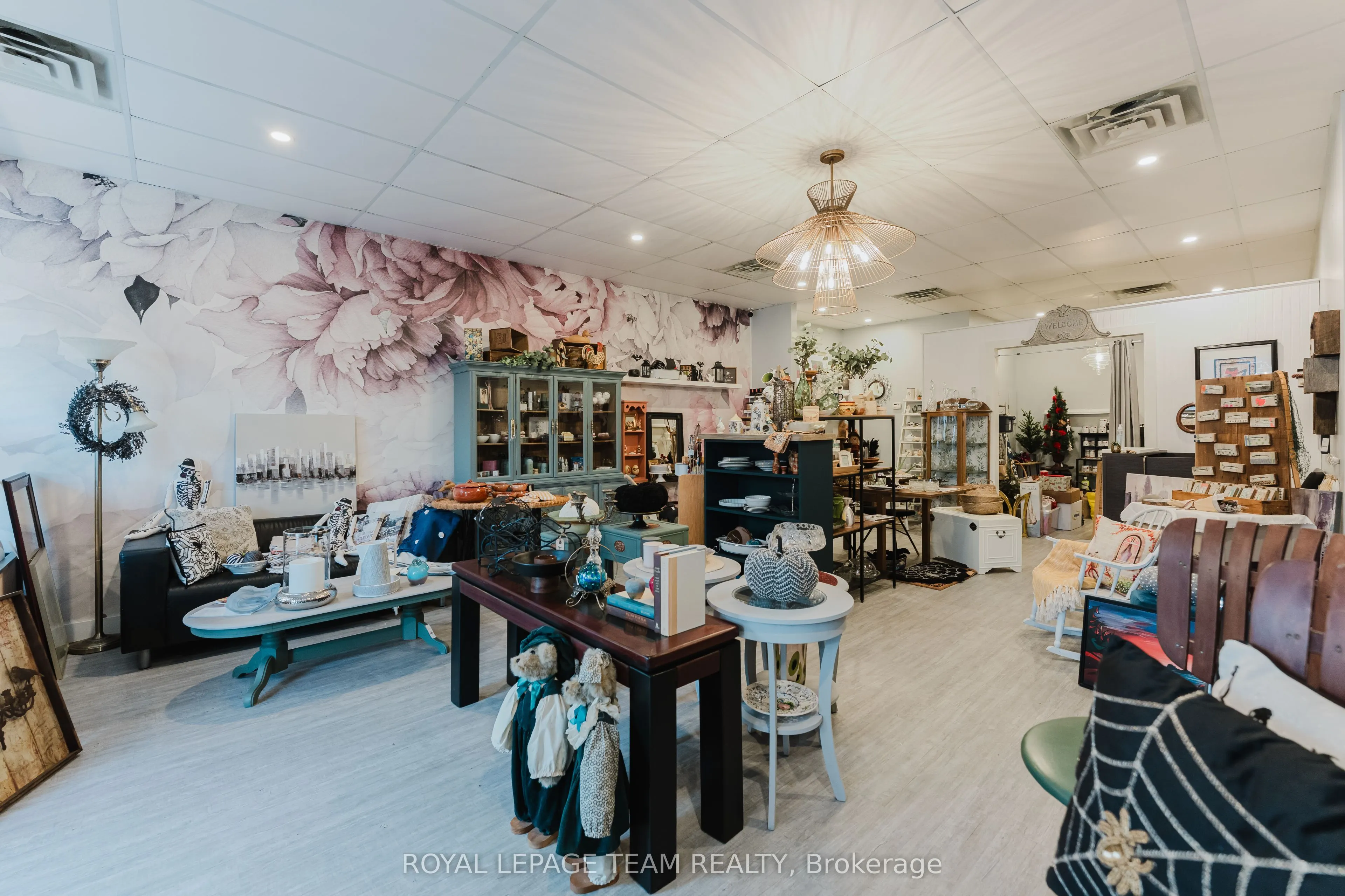 75 Elgin Street W, #Unit 7