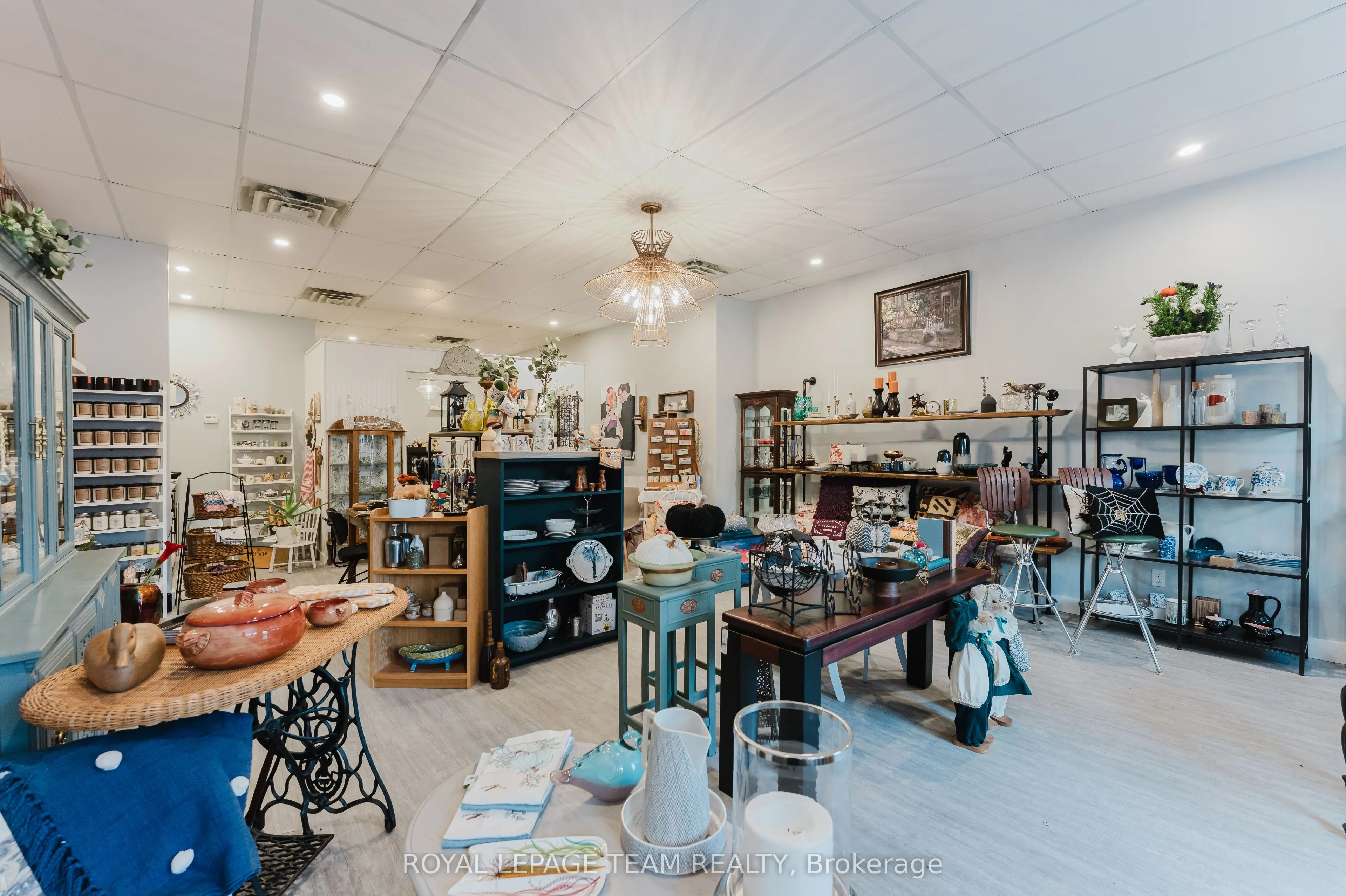 75 Elgin Street W, #Unit 7