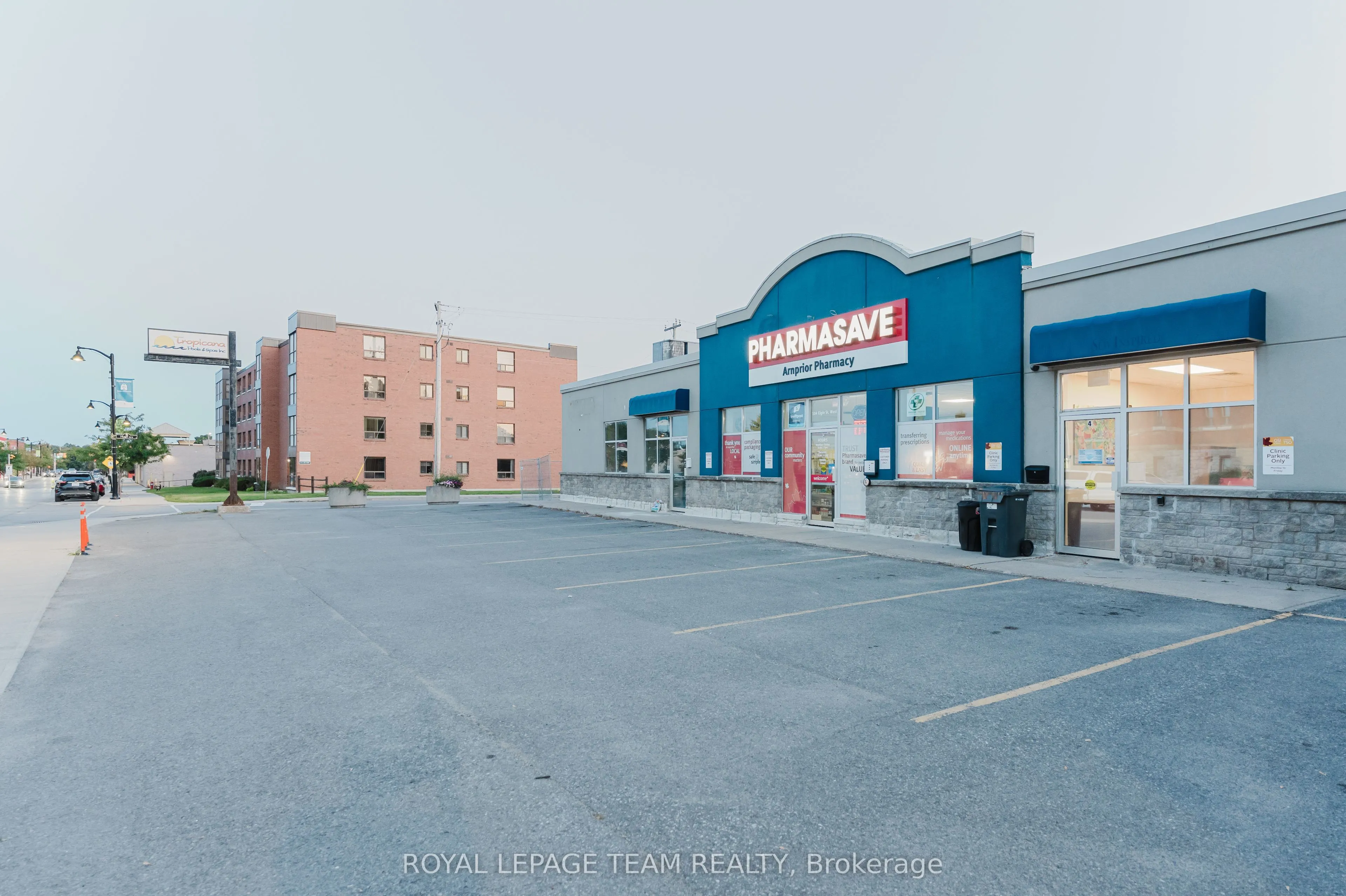 104 Elgin Street W, #Unit 3