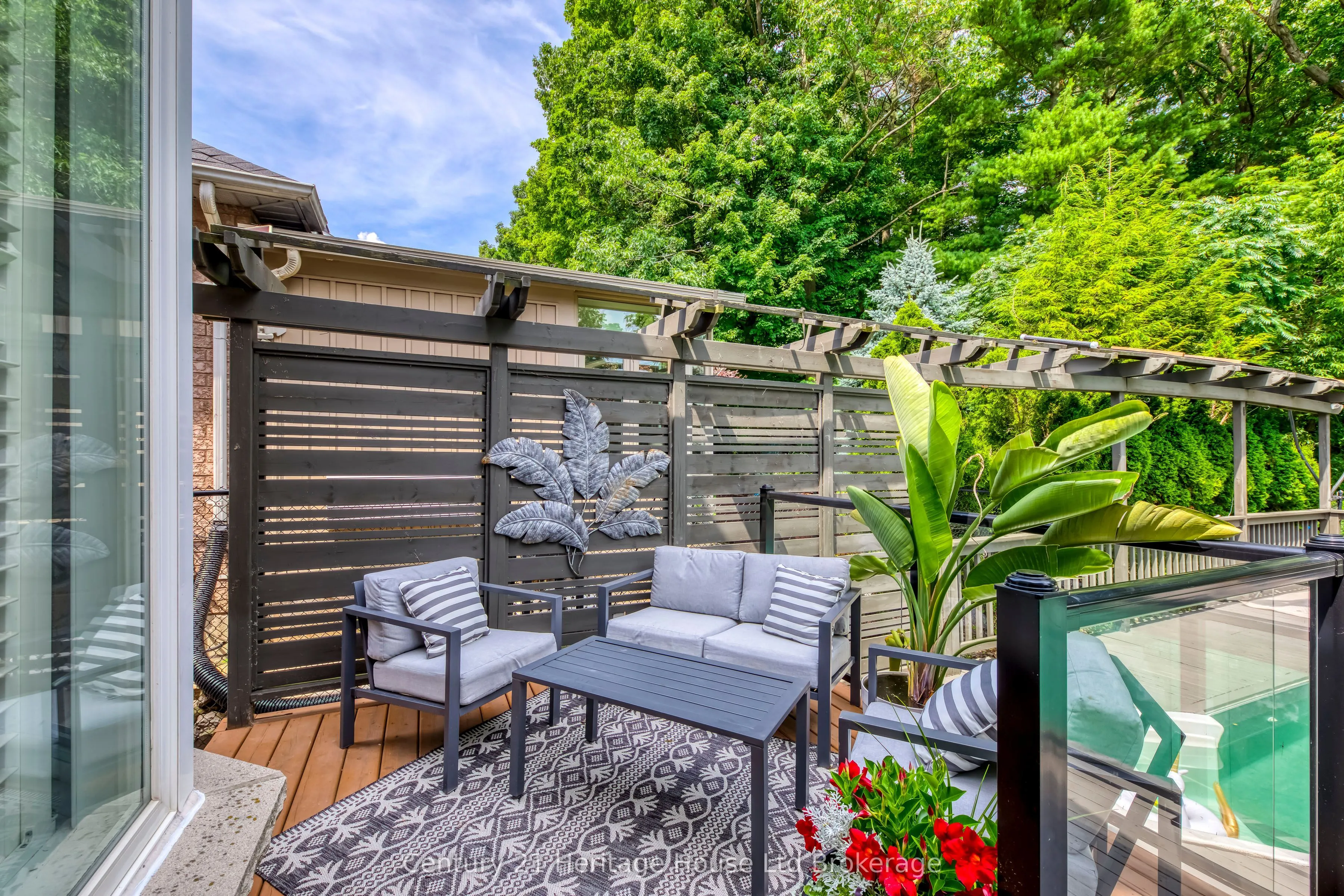 16 Sweetman Drive