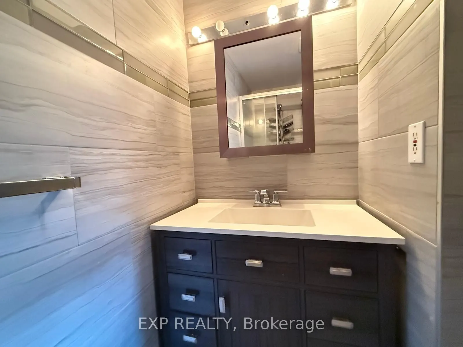960 Teron Road, #702