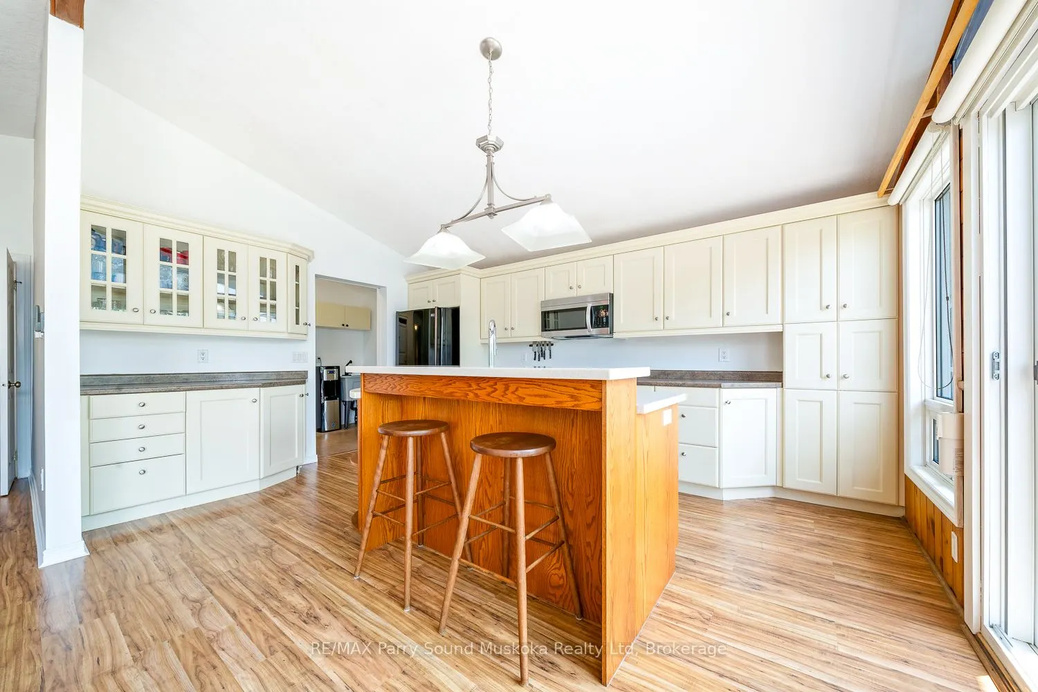 97 Gibson Bay Road