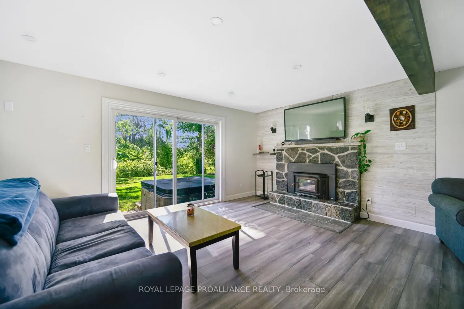 4 Connell Place