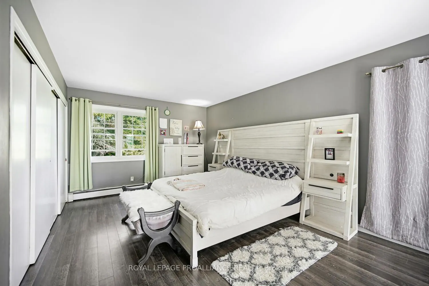 4 Connell Place