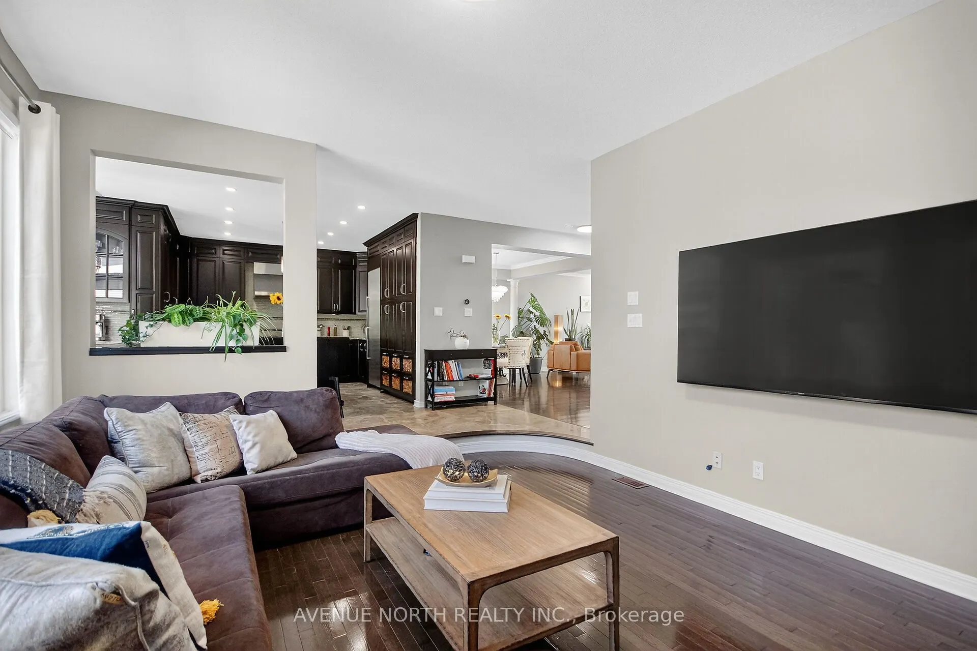 91 Maple Stand Way