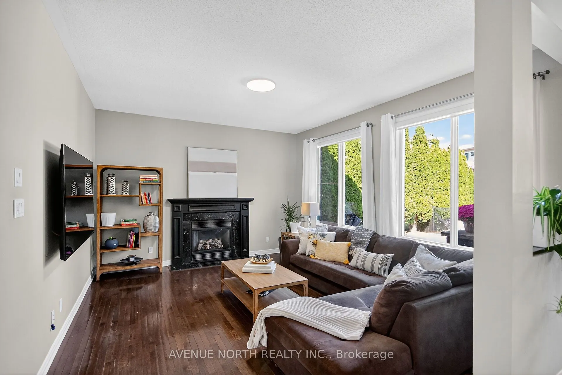 91 Maple Stand Way