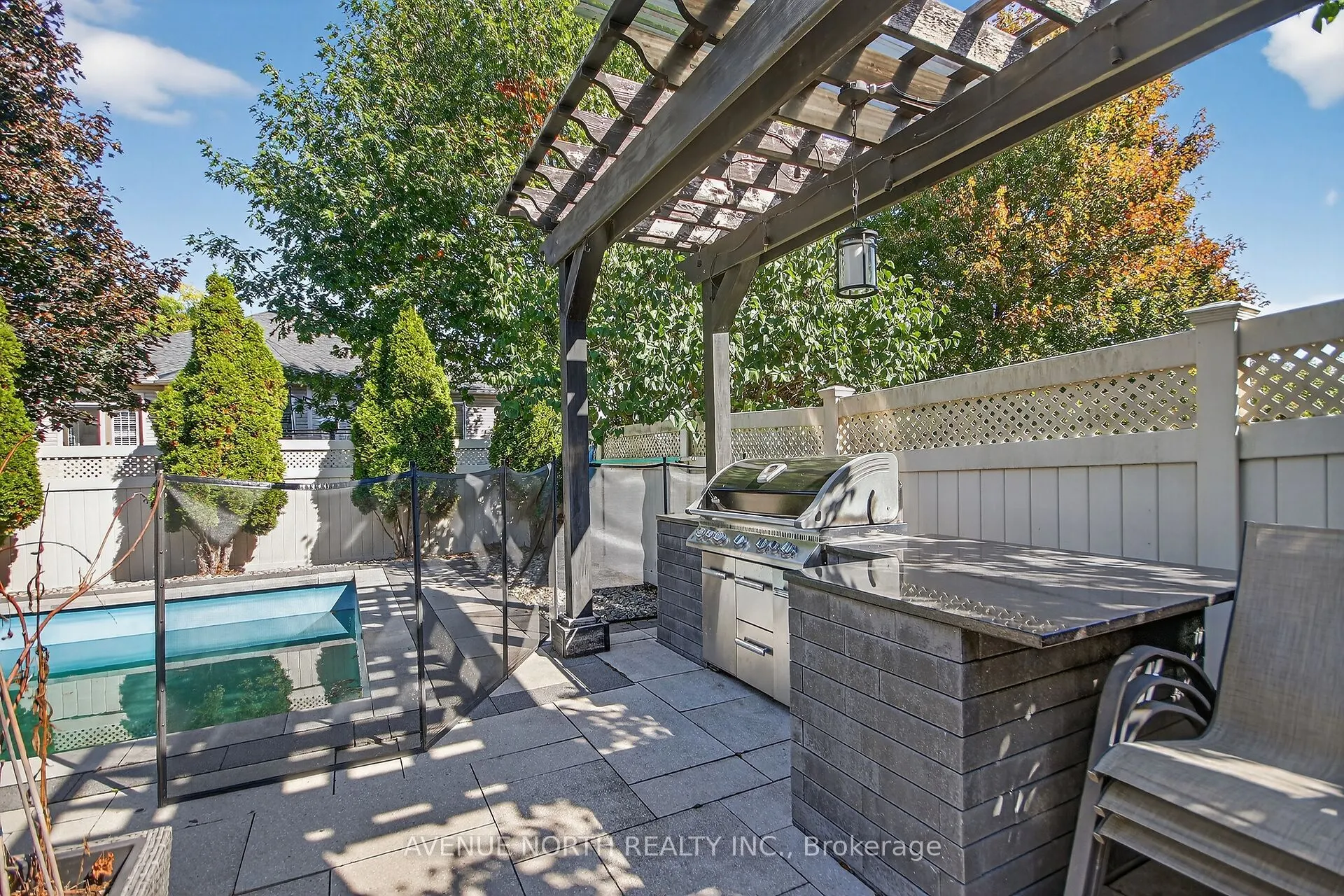91 Maple Stand Way