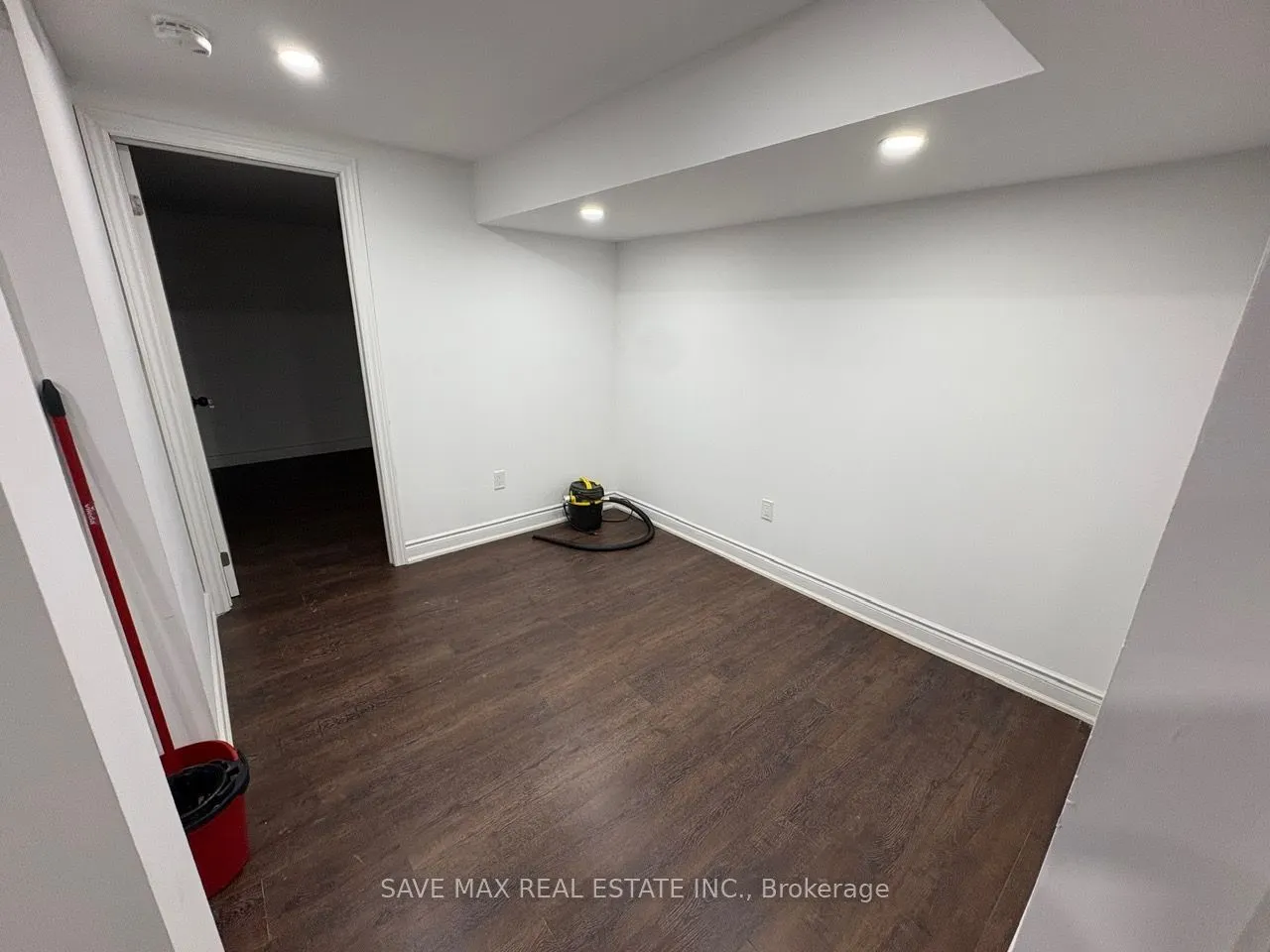 297 MAGNOLIA Drive